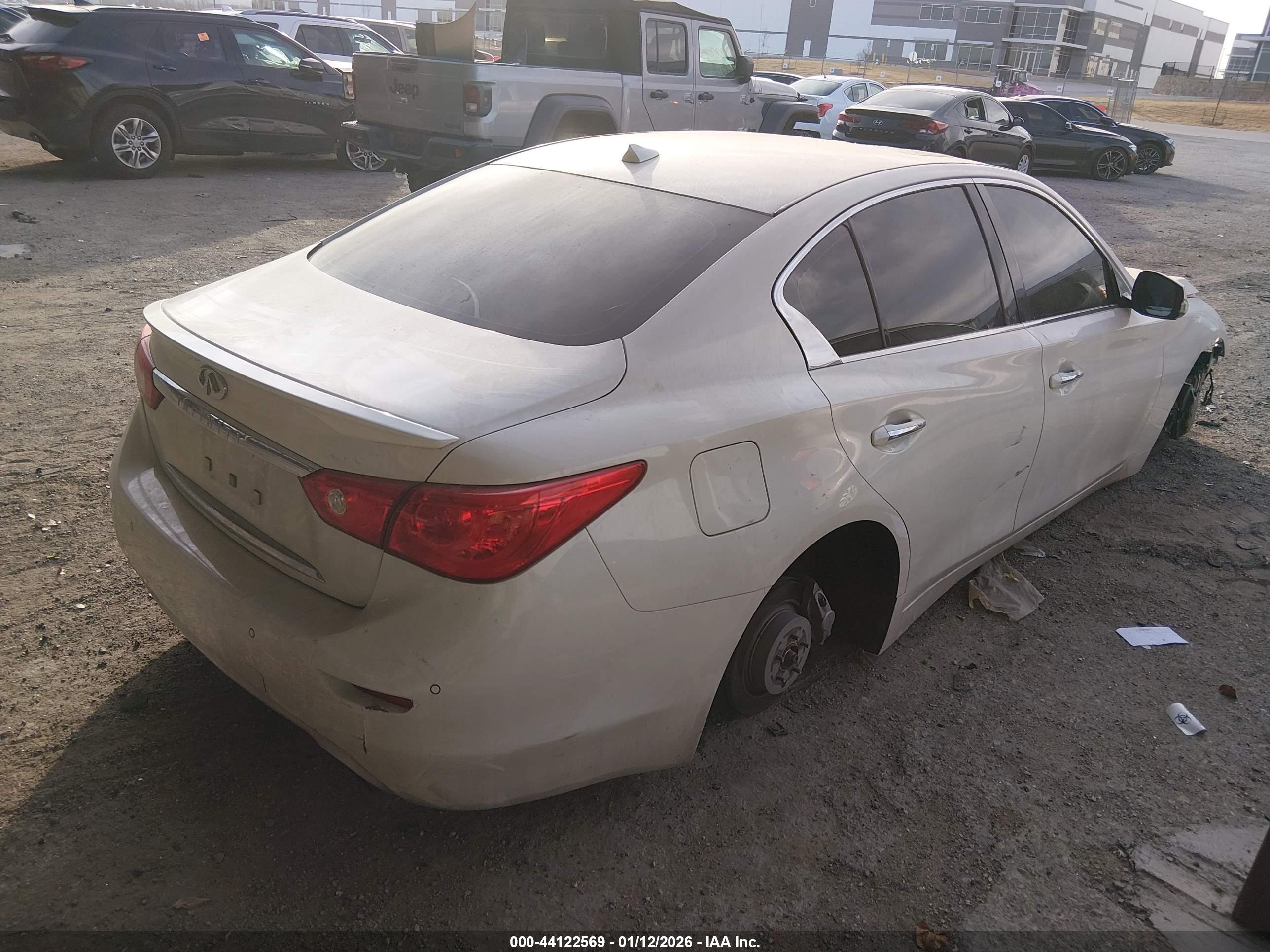 INFINITI Q50 image 4