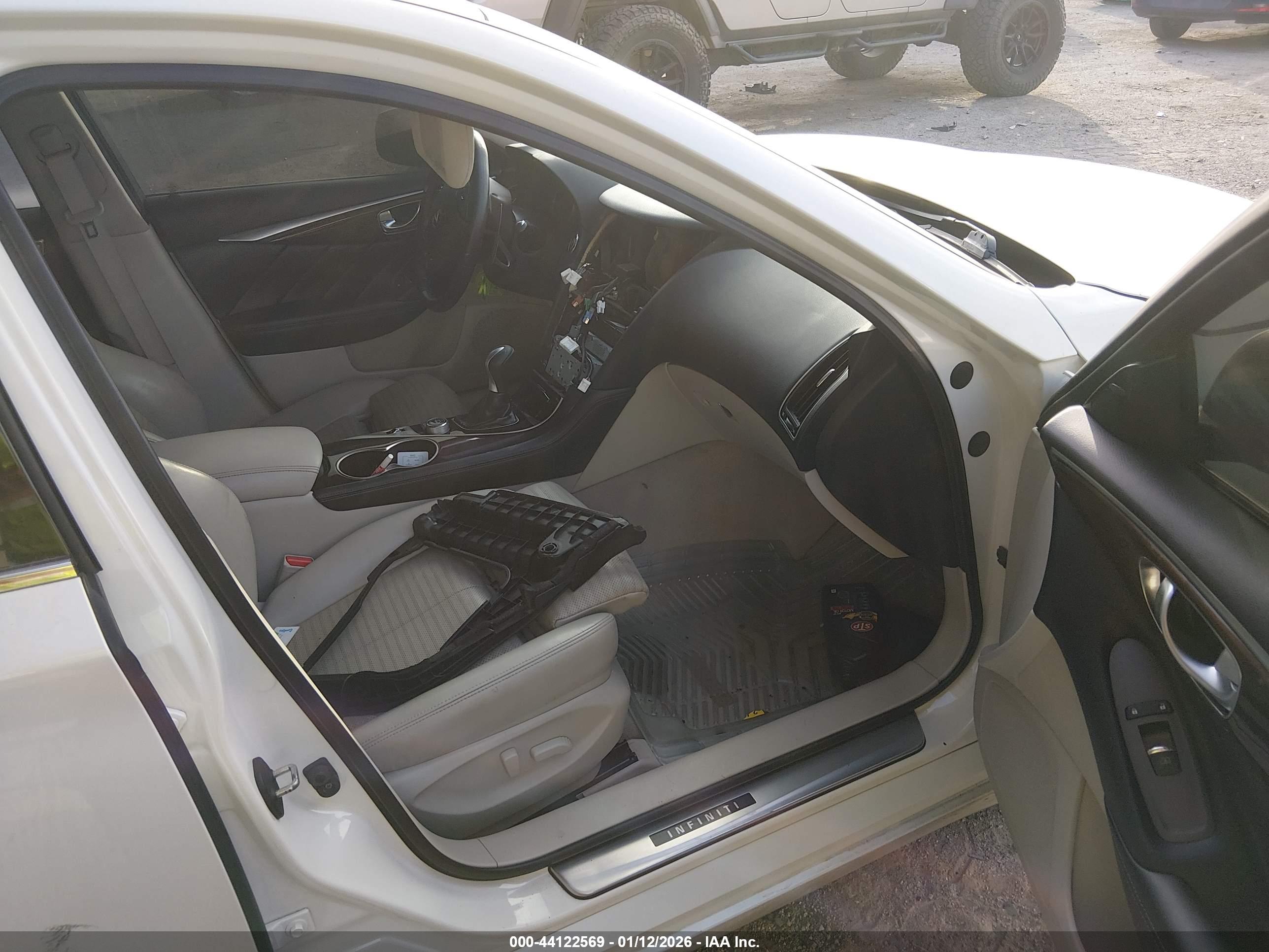 INFINITI Q50 image 5