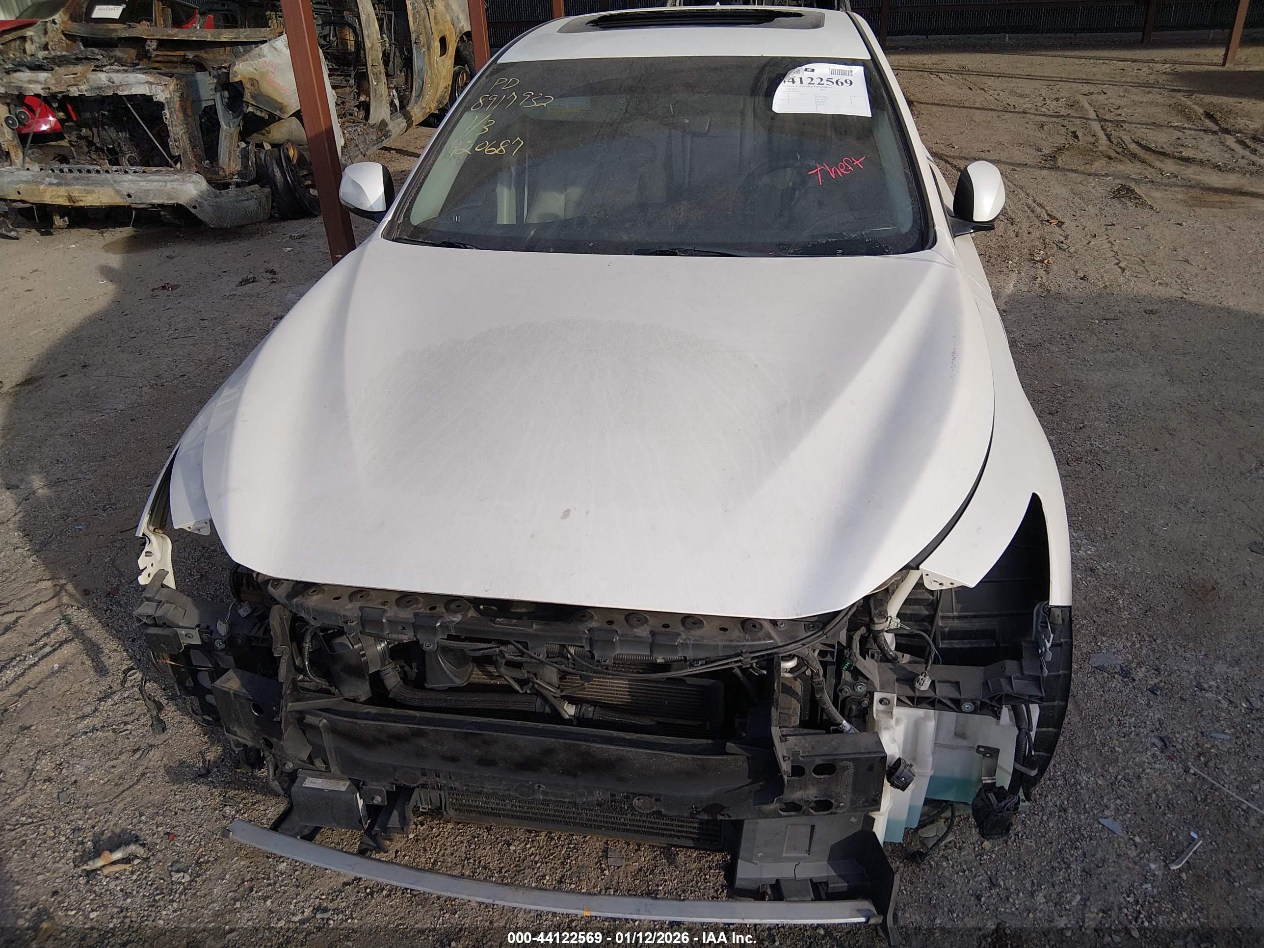 INFINITI Q50 image 6