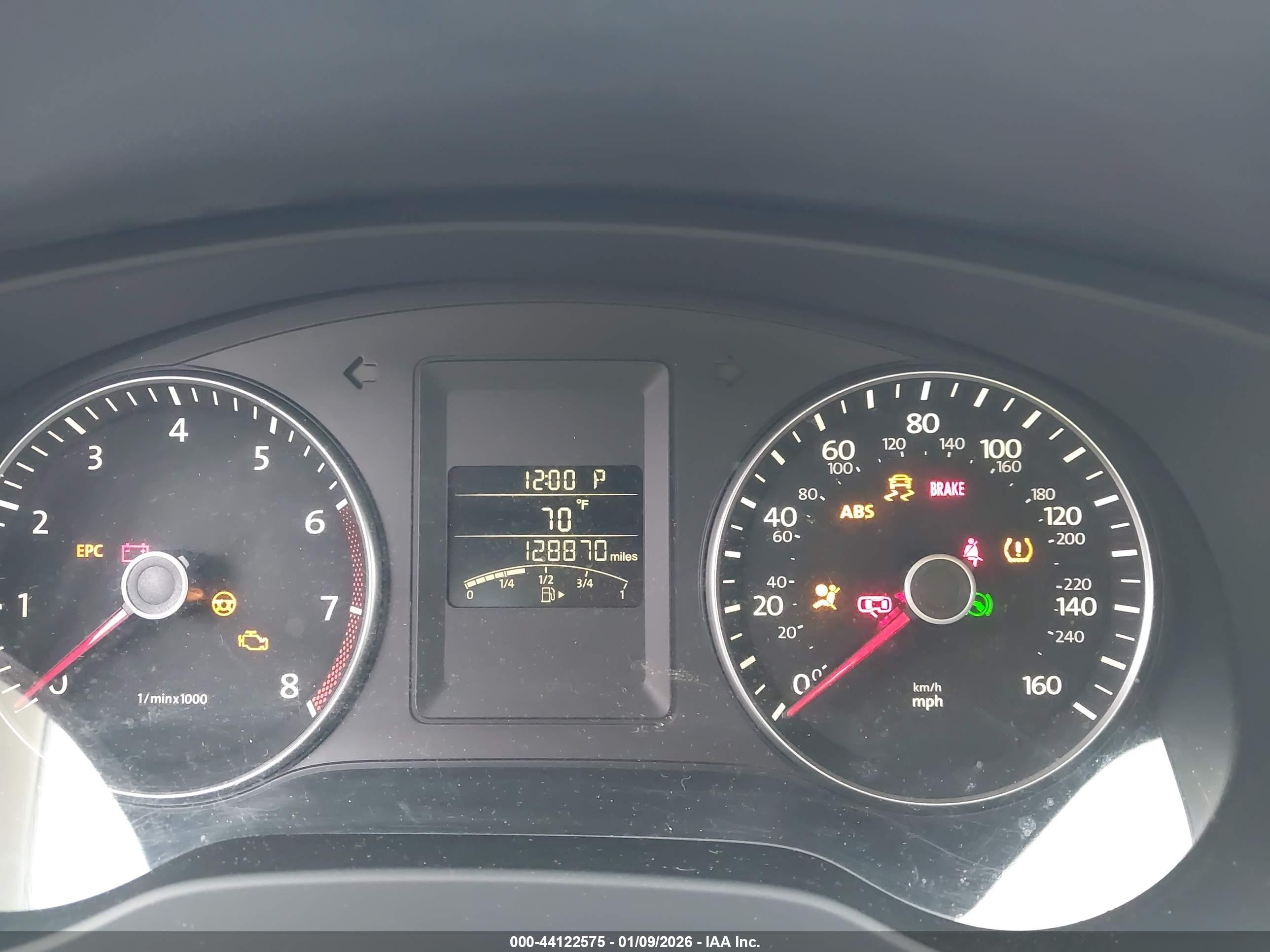 VOLKSWAGEN JETTA image 7