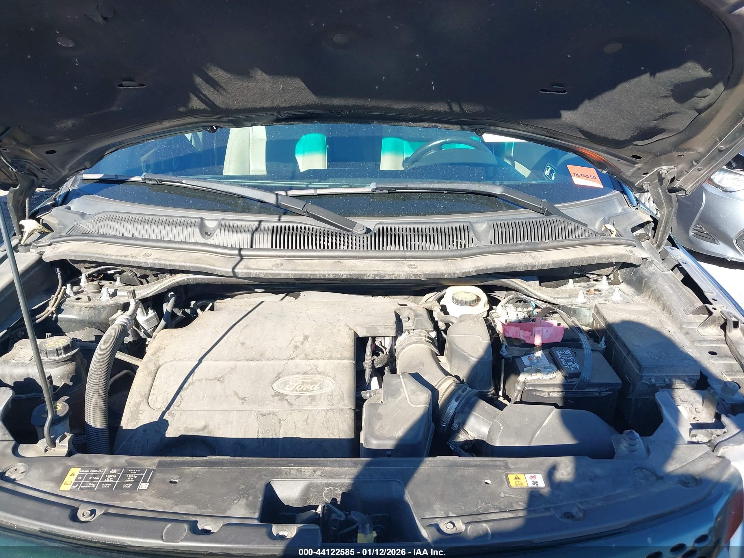 FORD EXPLORER image 10