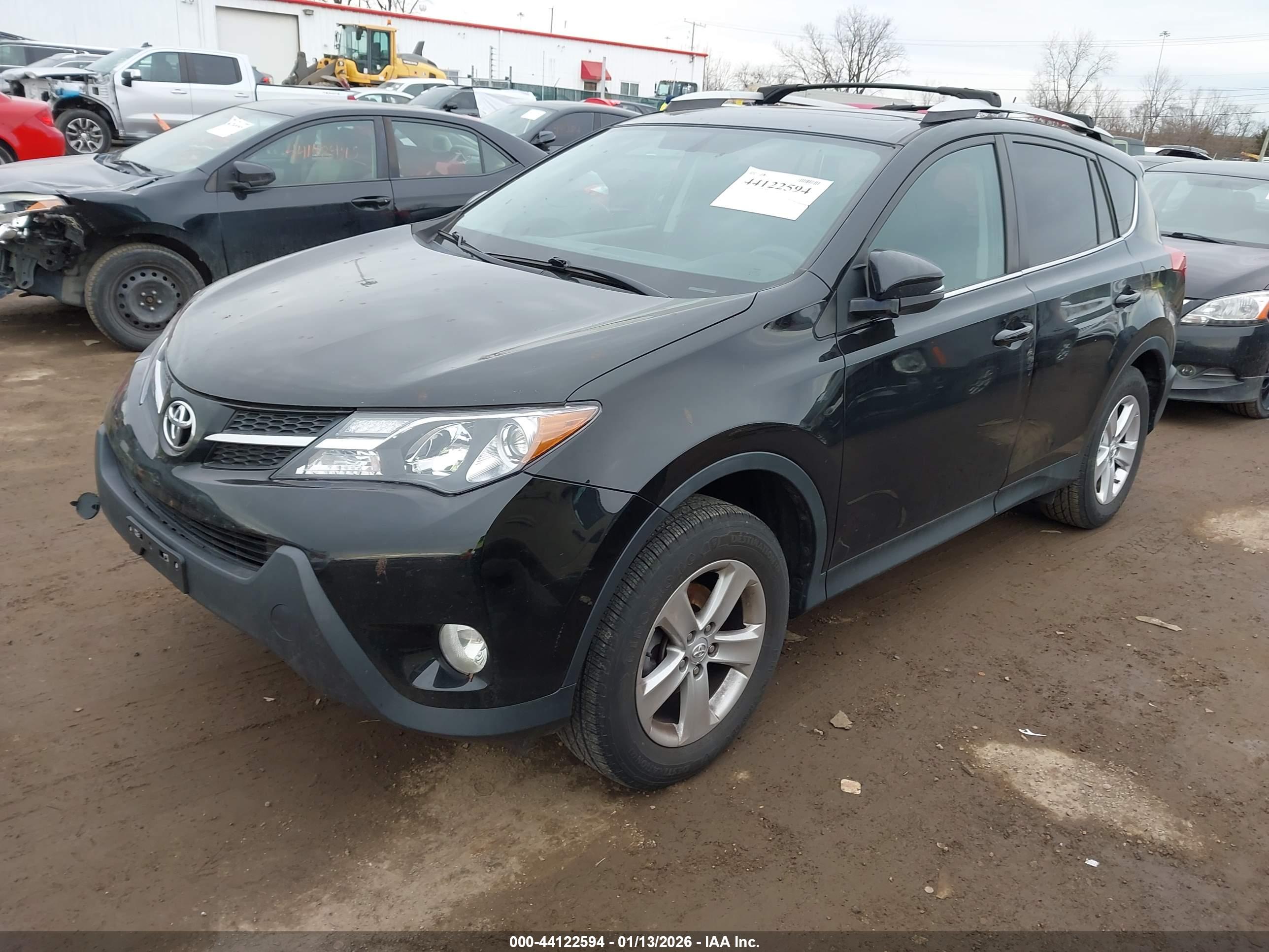 TOYOTA RAV4 image 2