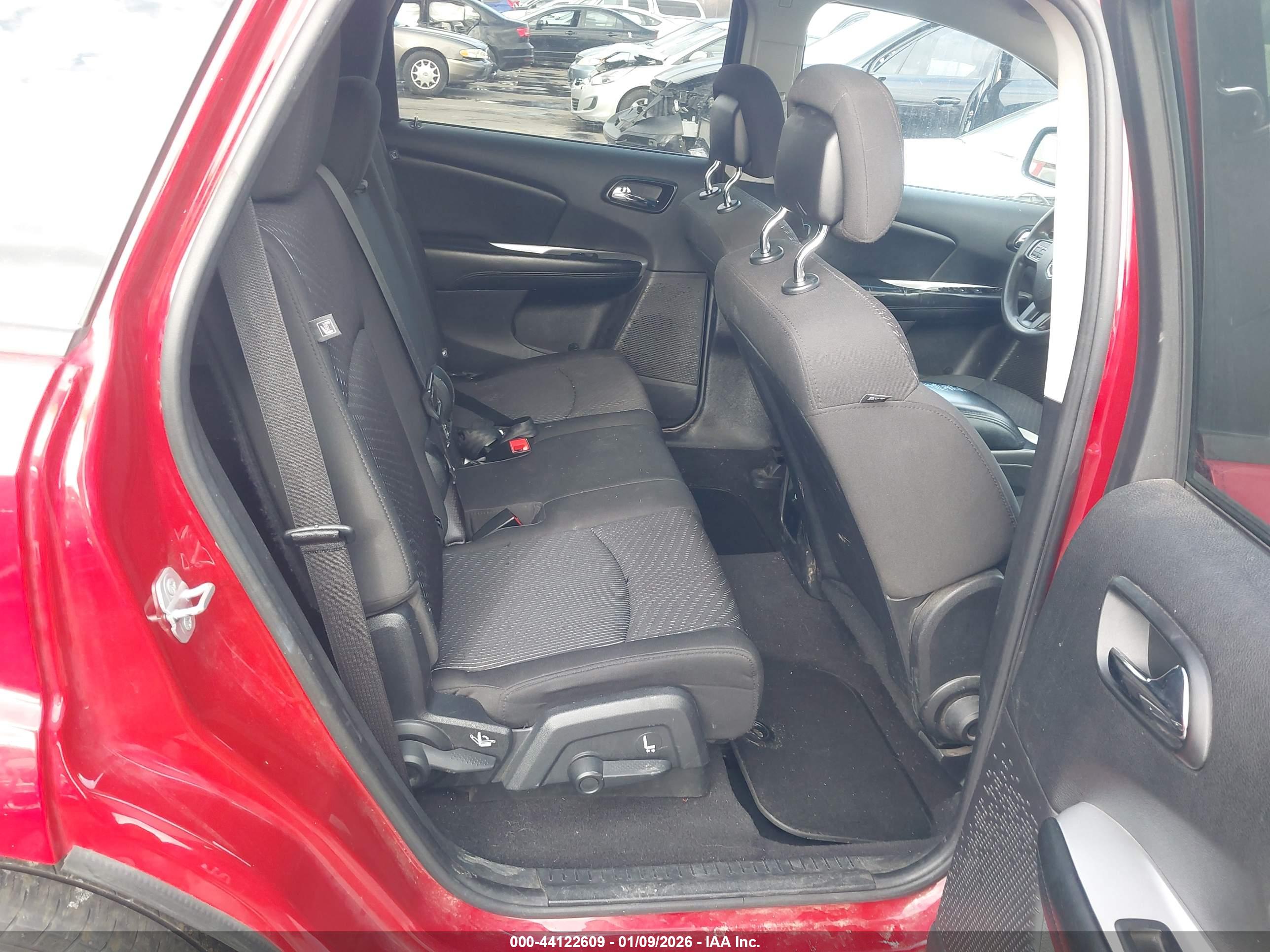 DODGE JOURNEY image 8