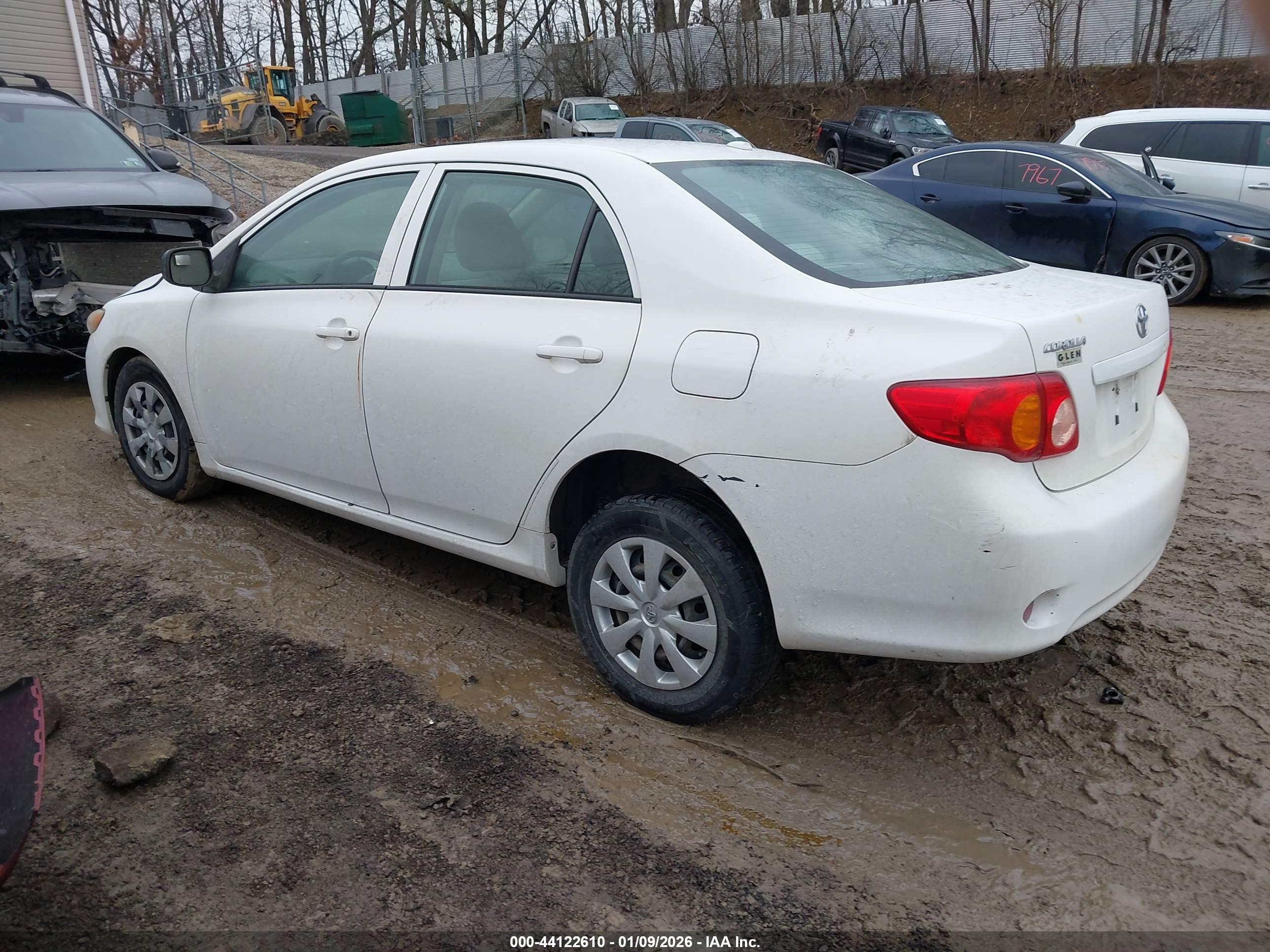 TOYOTA COROLLA image 3