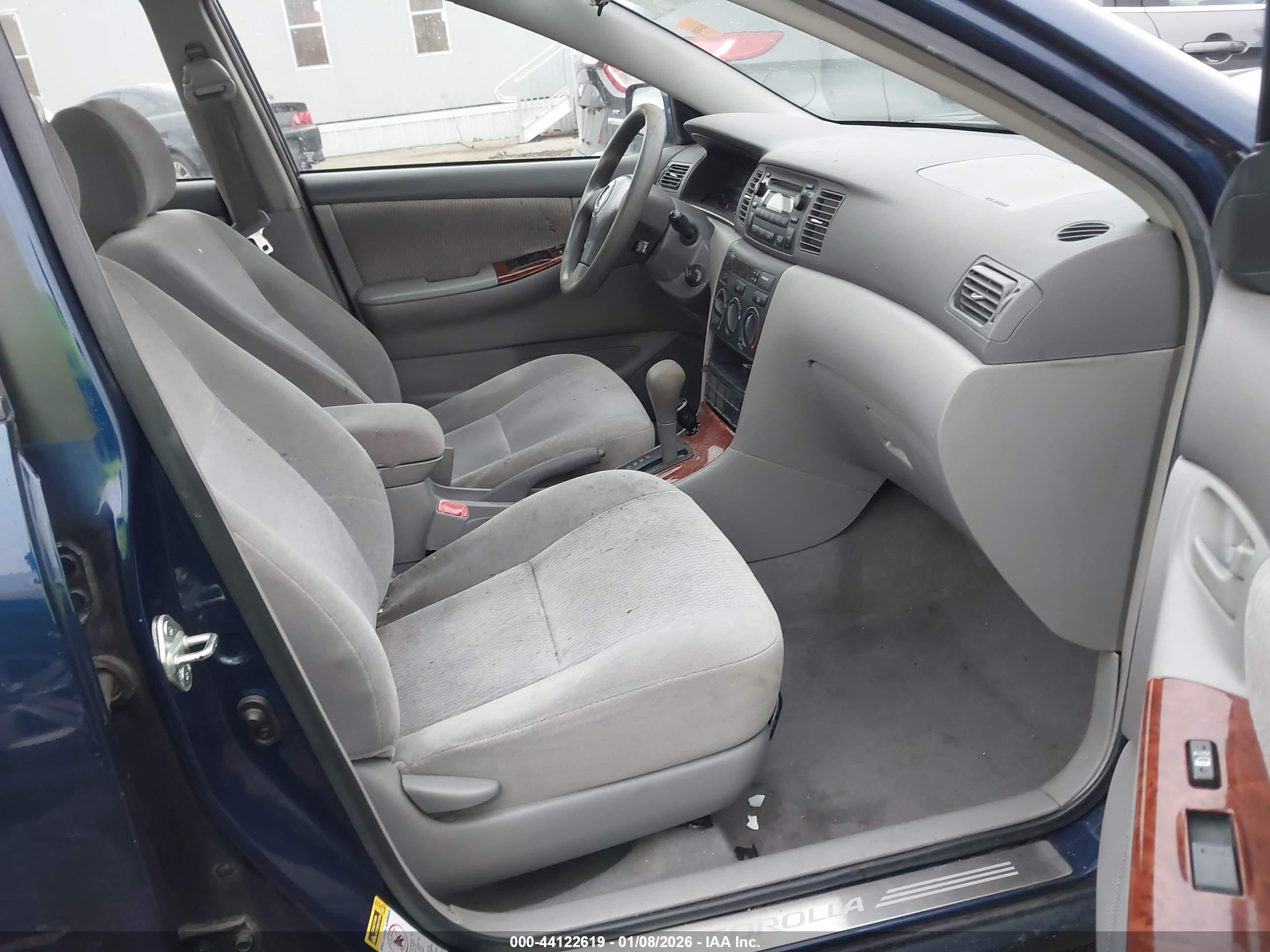 TOYOTA COROLLA image 5