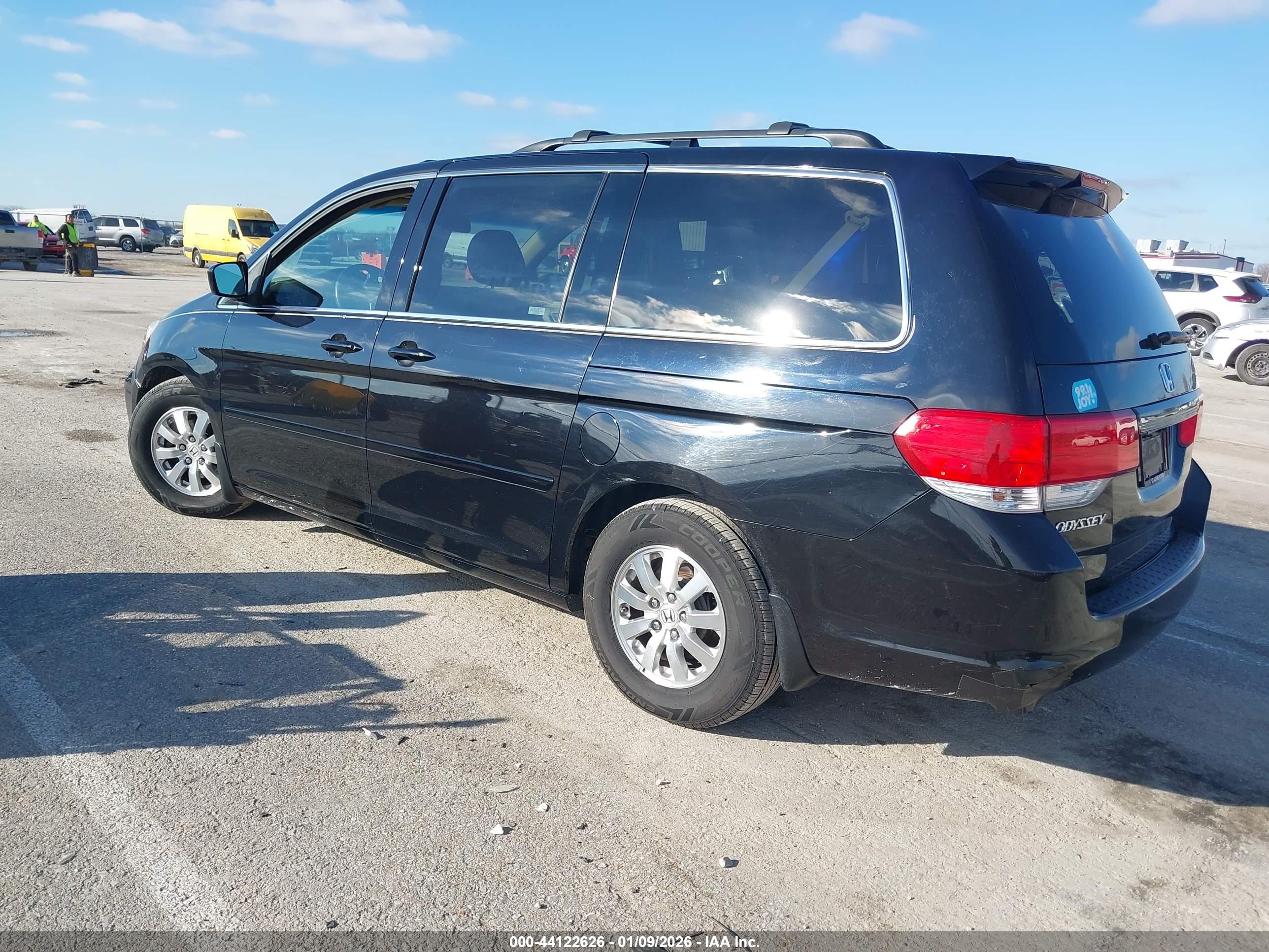 HONDA ODYSSEY image 3