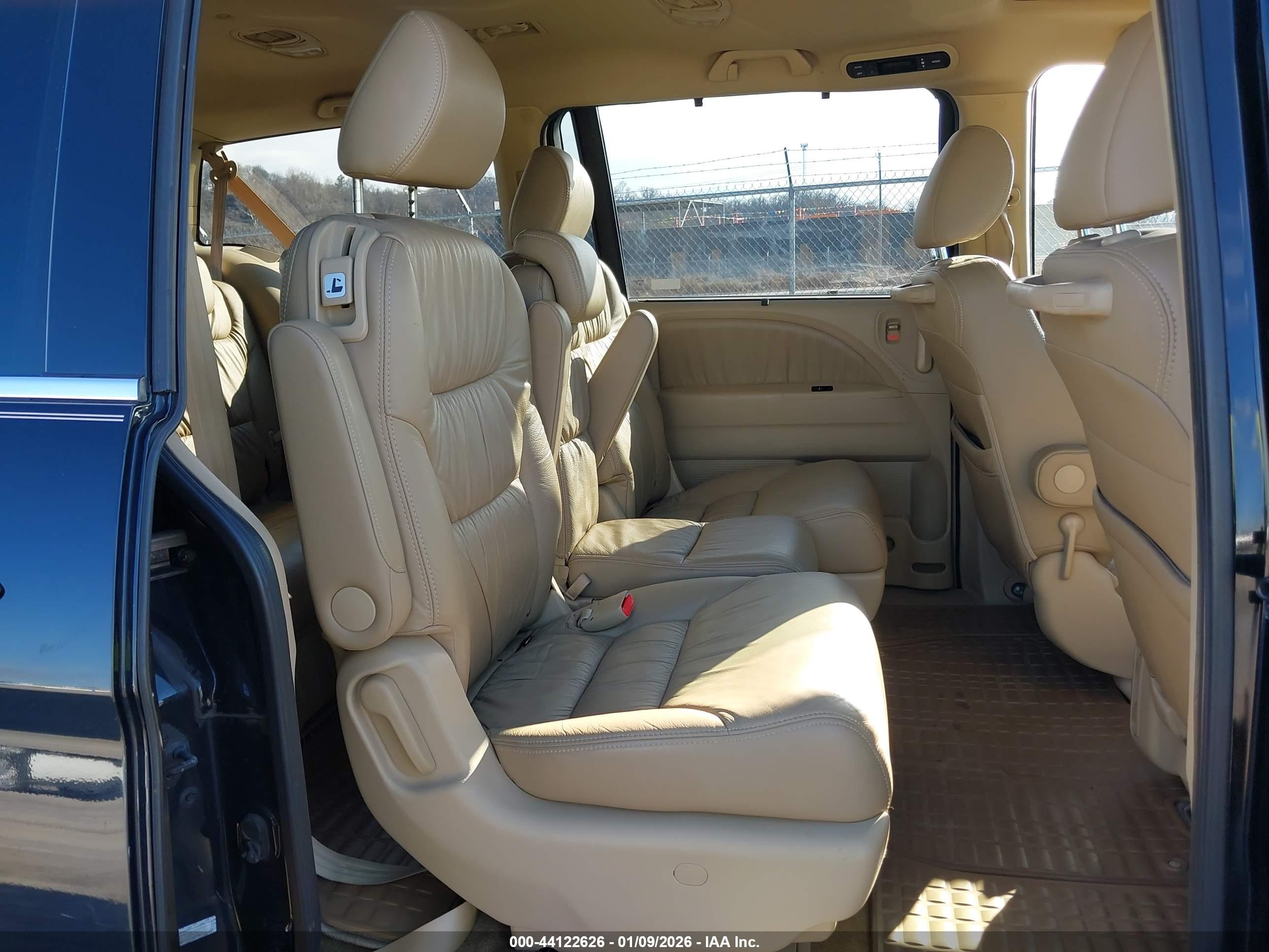 HONDA ODYSSEY image 8