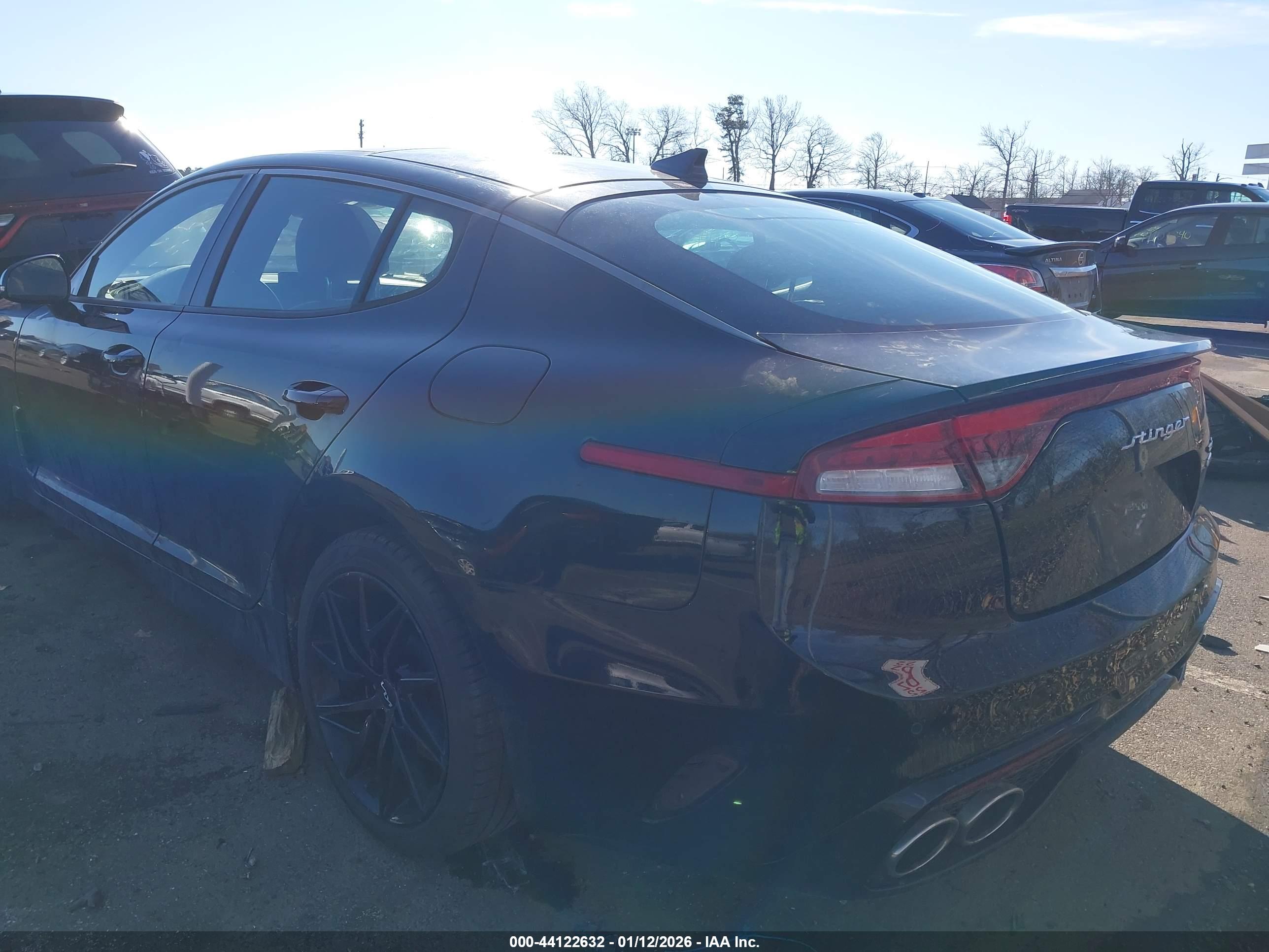 KIA STINGER image 3