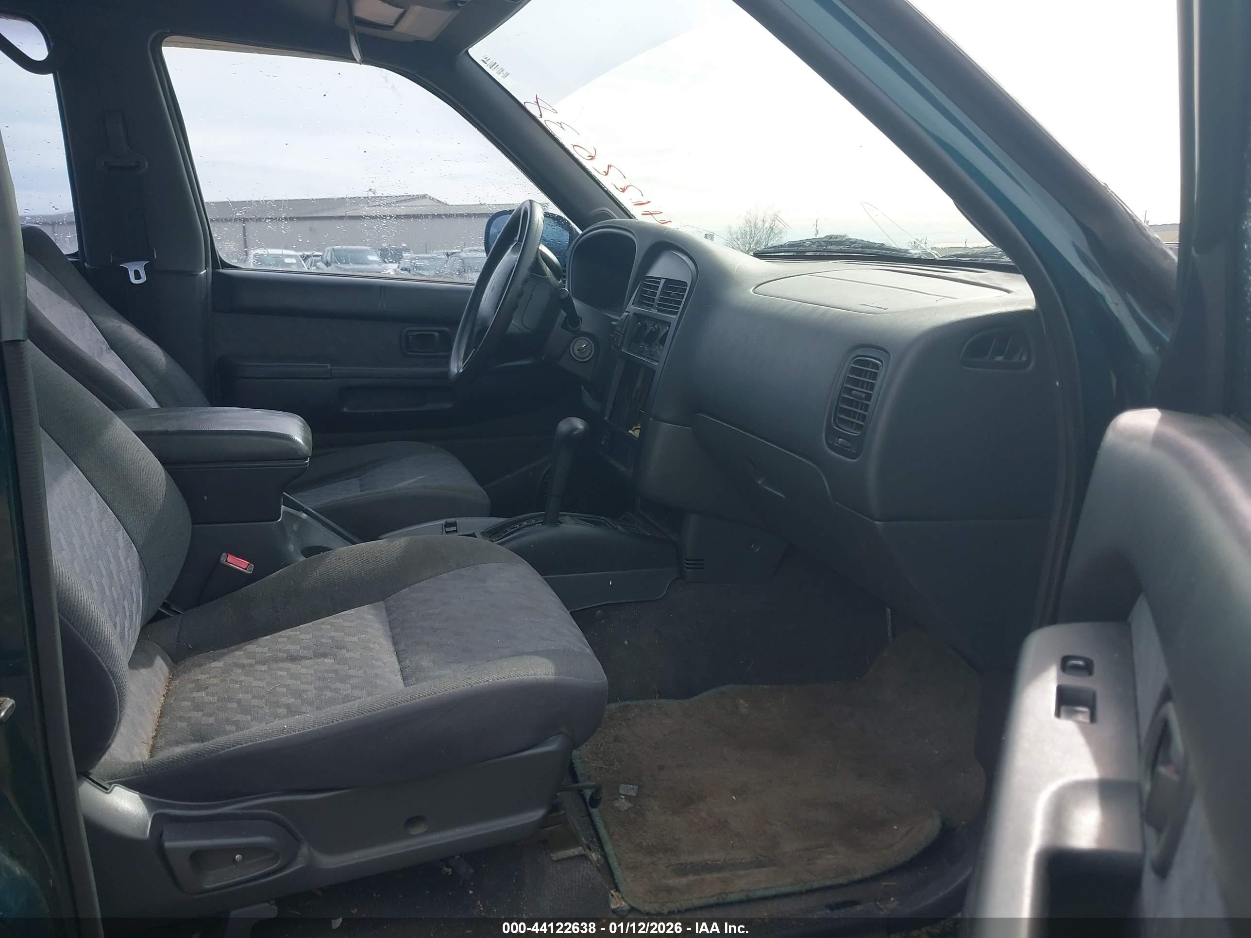 NISSAN PATHFINDER image 5