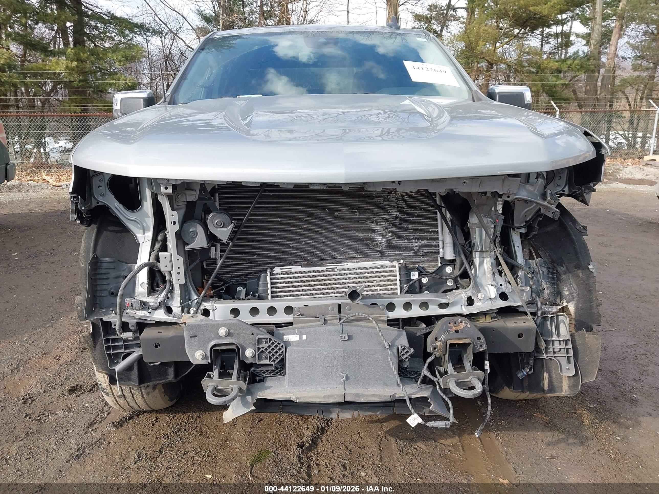 CHEVROLET SILVERADO image 6