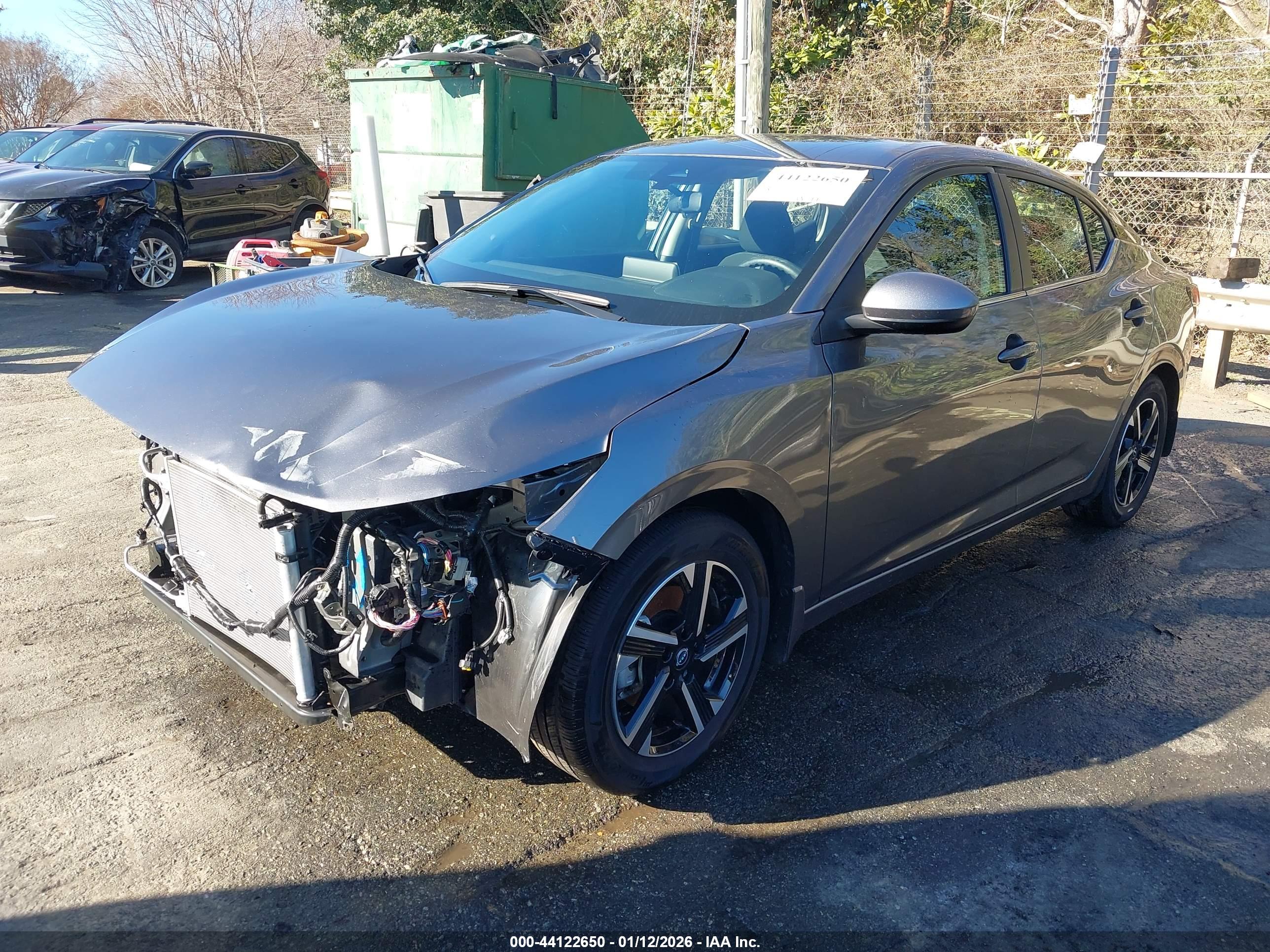 NISSAN SENTRA image 2