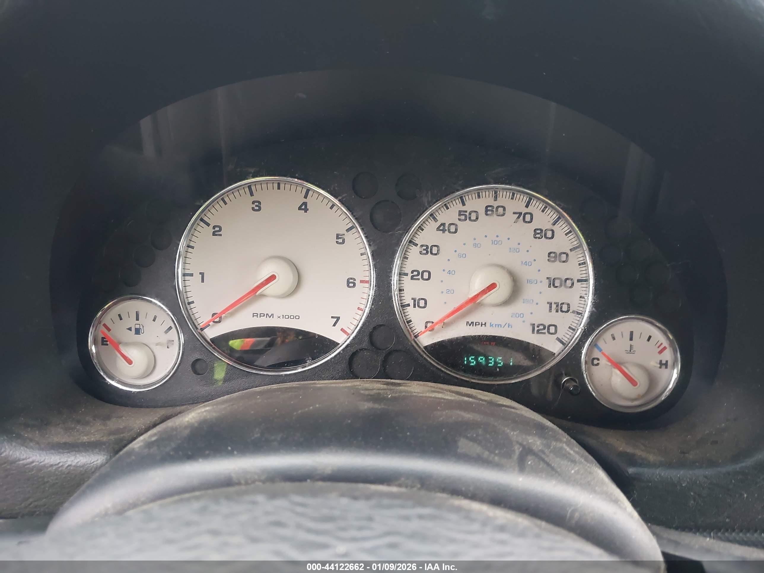 JEEP LIBERTY image 7