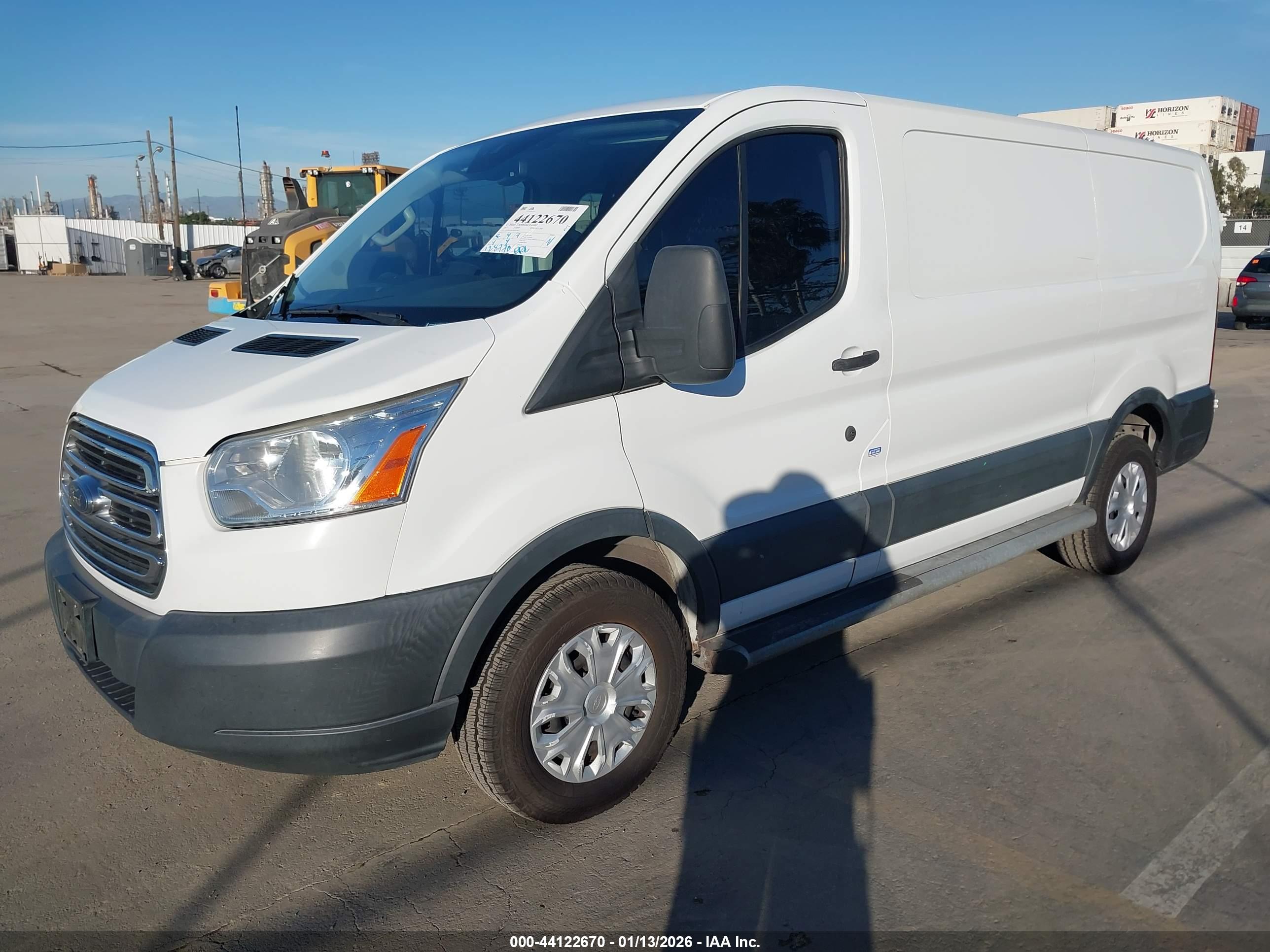 FORD TRANSIT-250 image 2