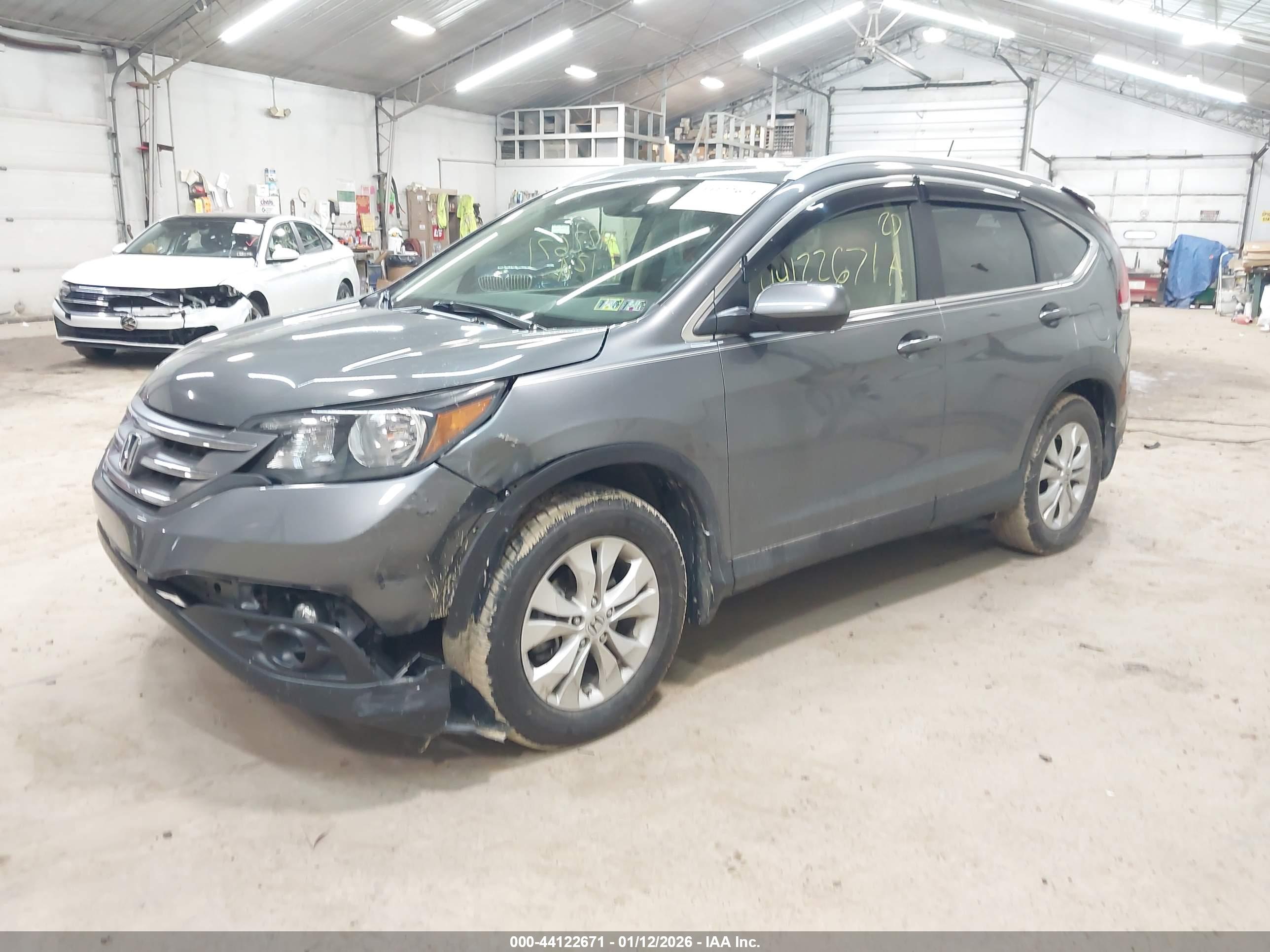 HONDA CR-V image 2