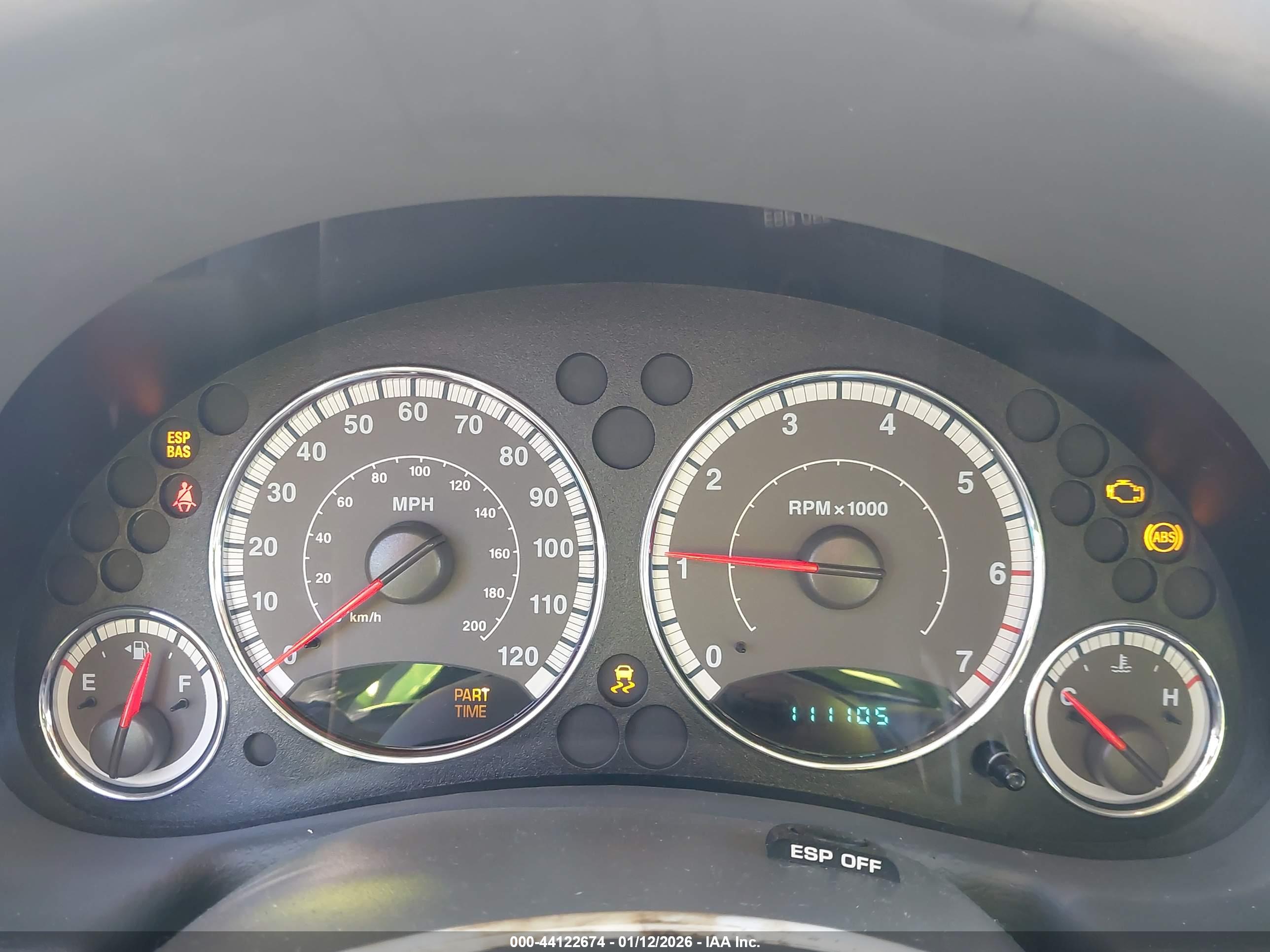 JEEP LIBERTY image 7