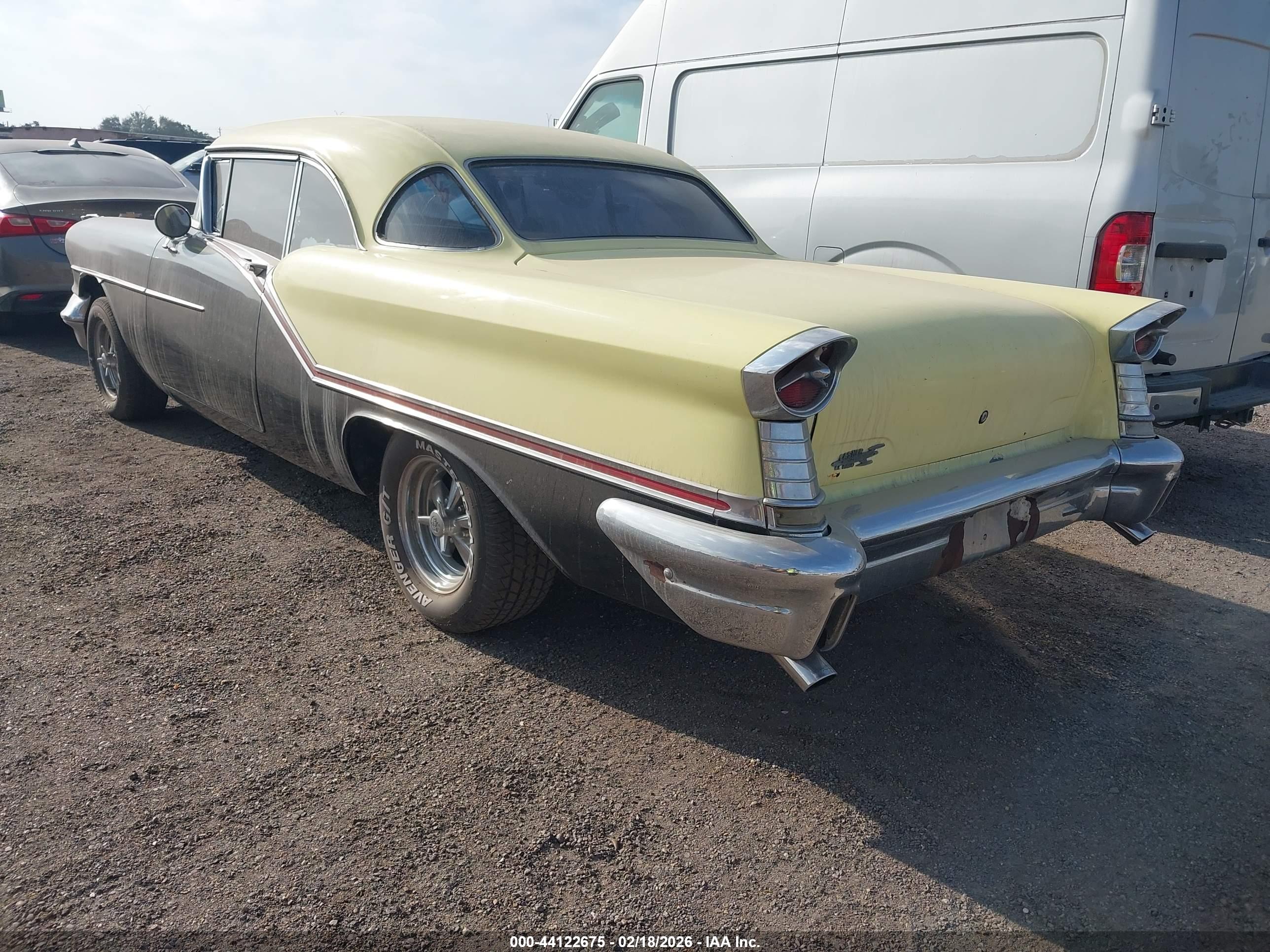 OLDSMOBILE 98 image 3
