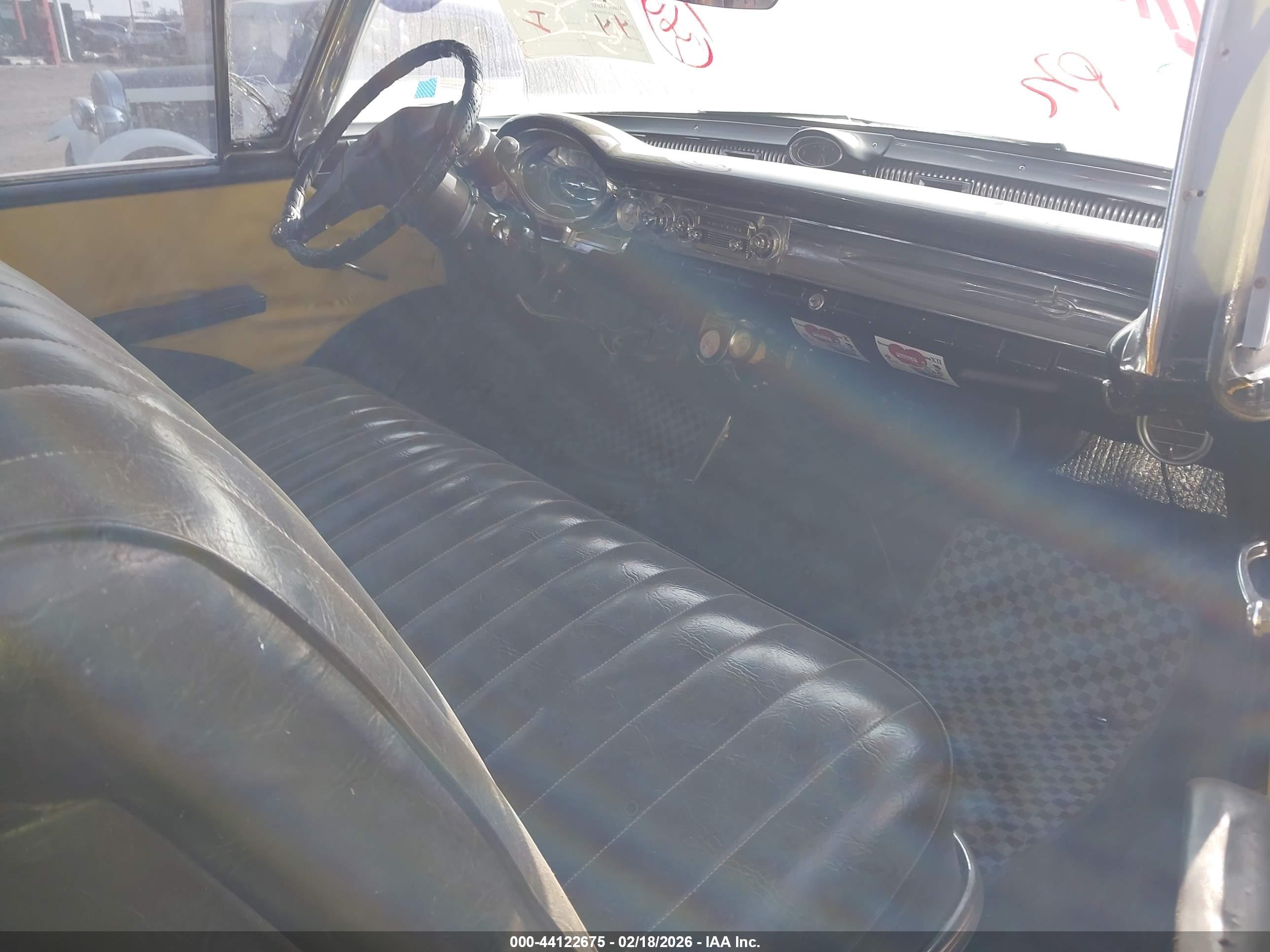 OLDSMOBILE 98 image 5