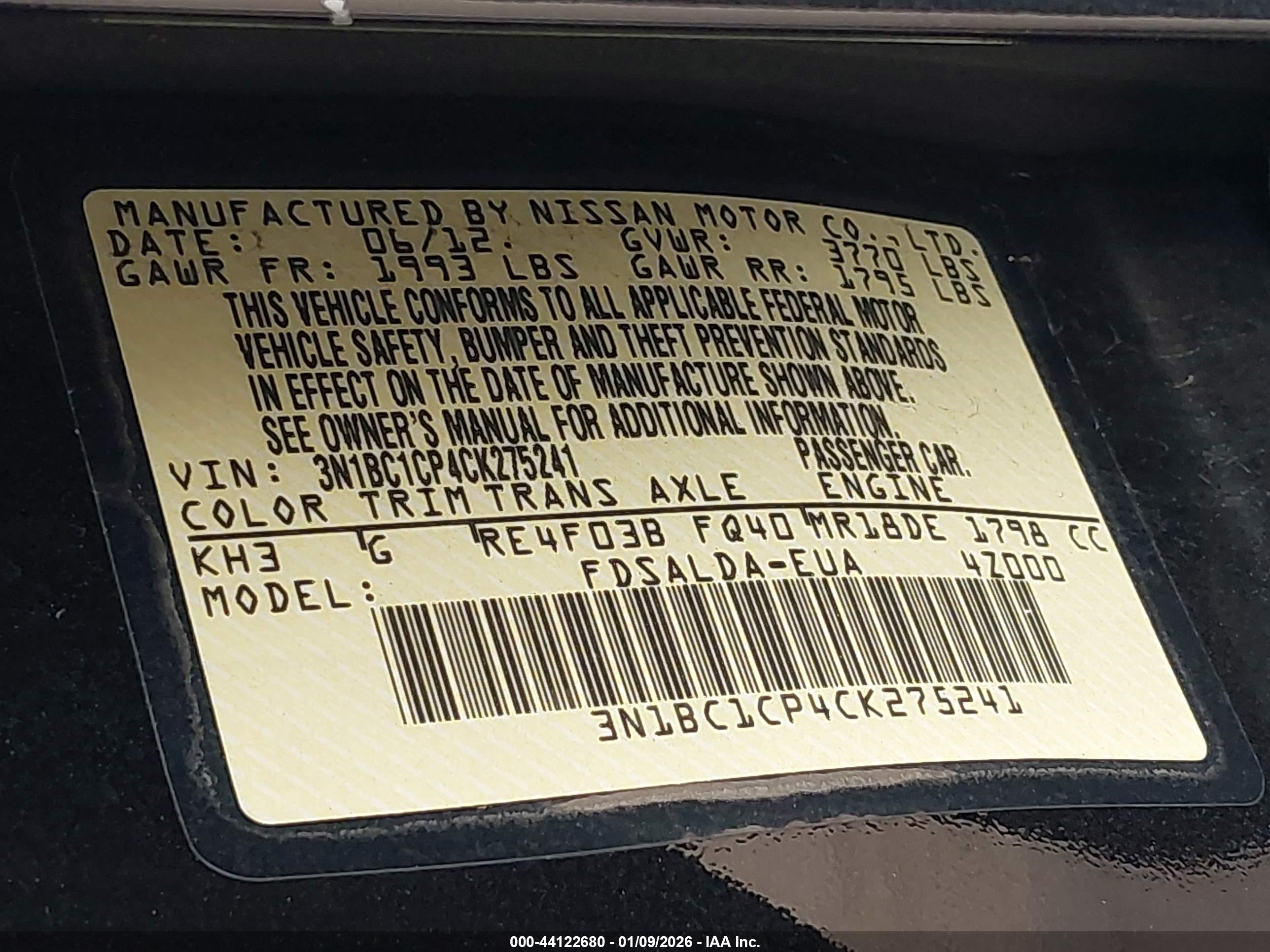 NISSAN VERSA image 9