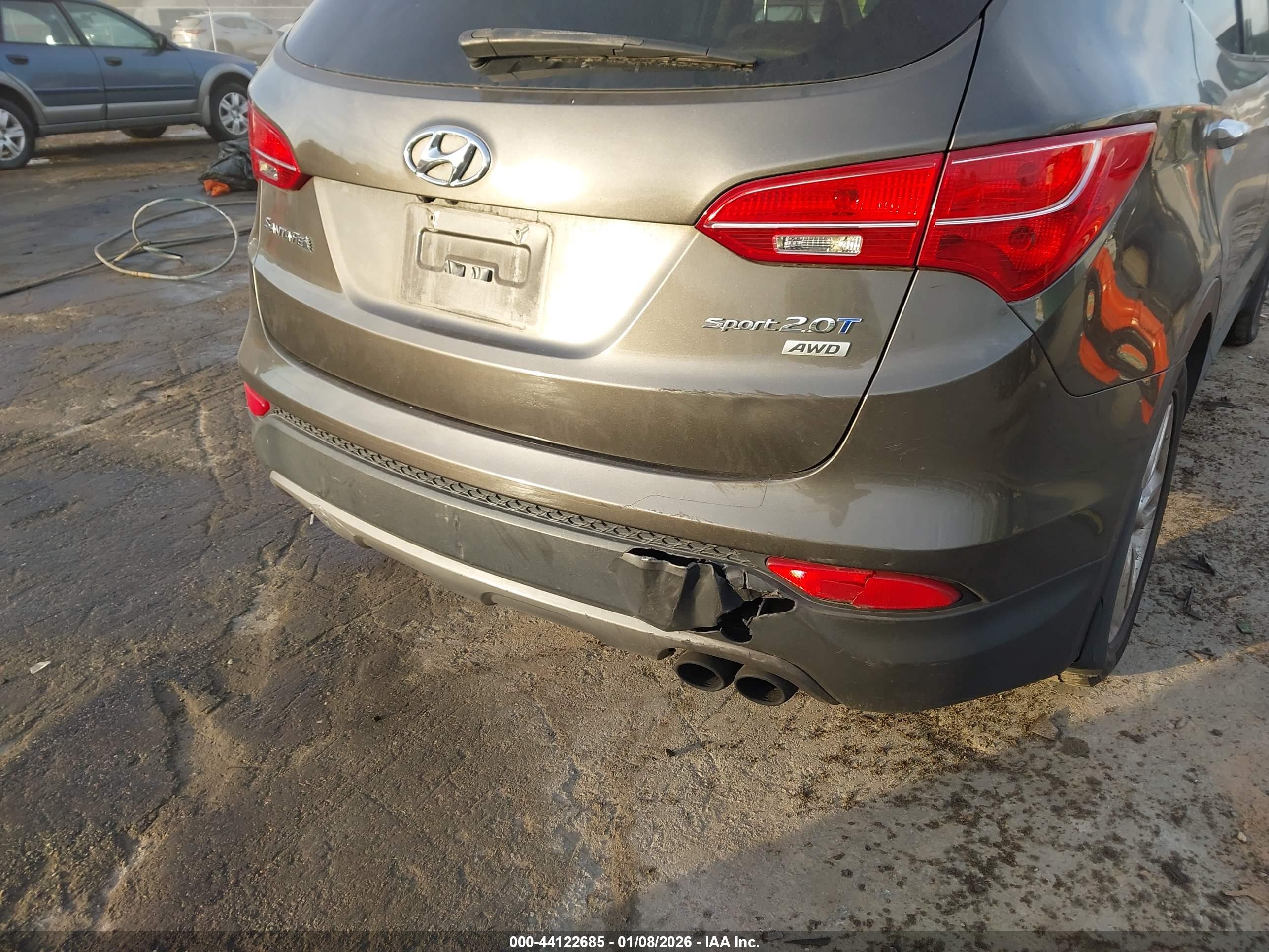 HYUNDAI SANTA image 6