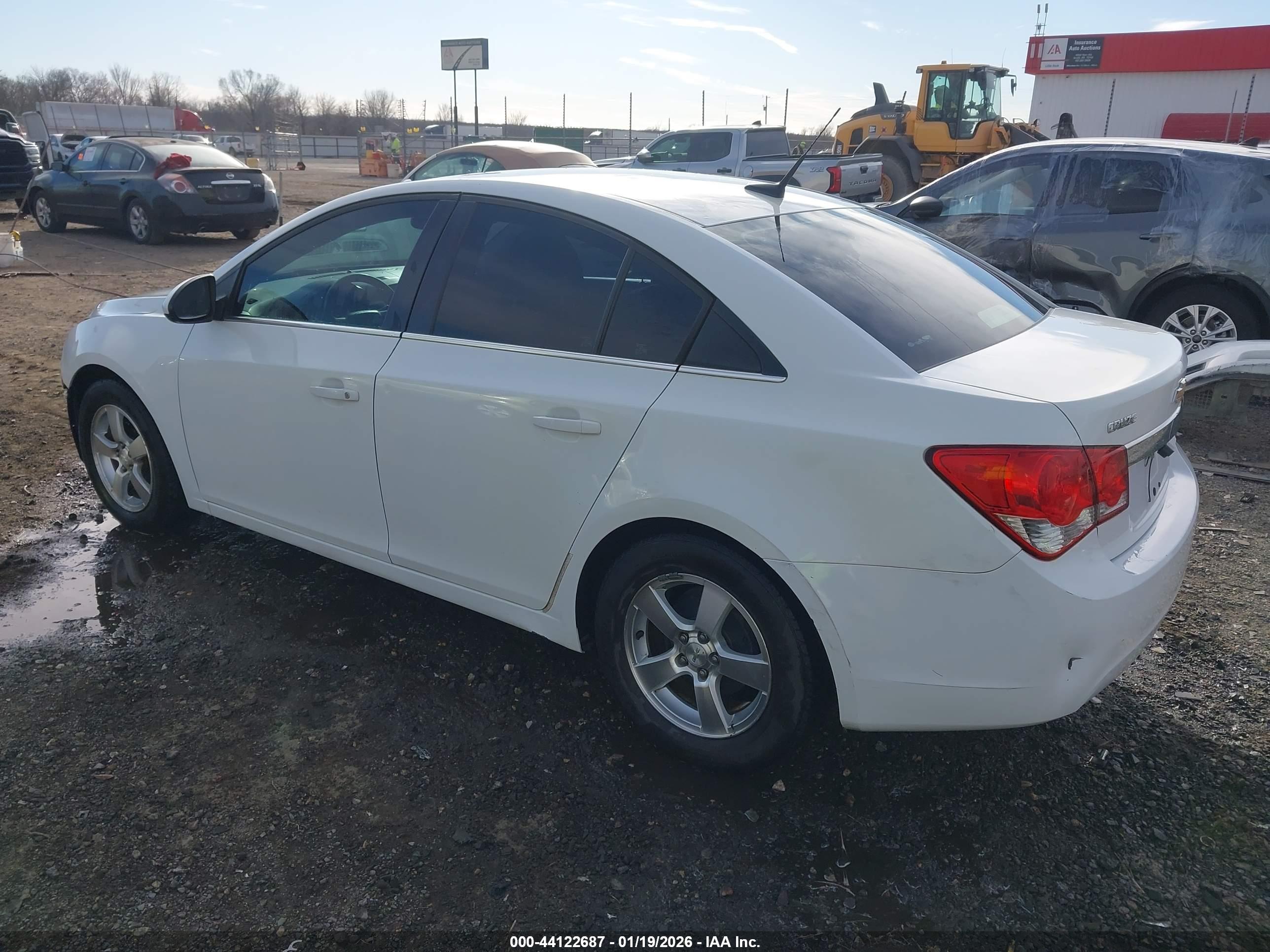 CHEVROLET CRUZE image 3
