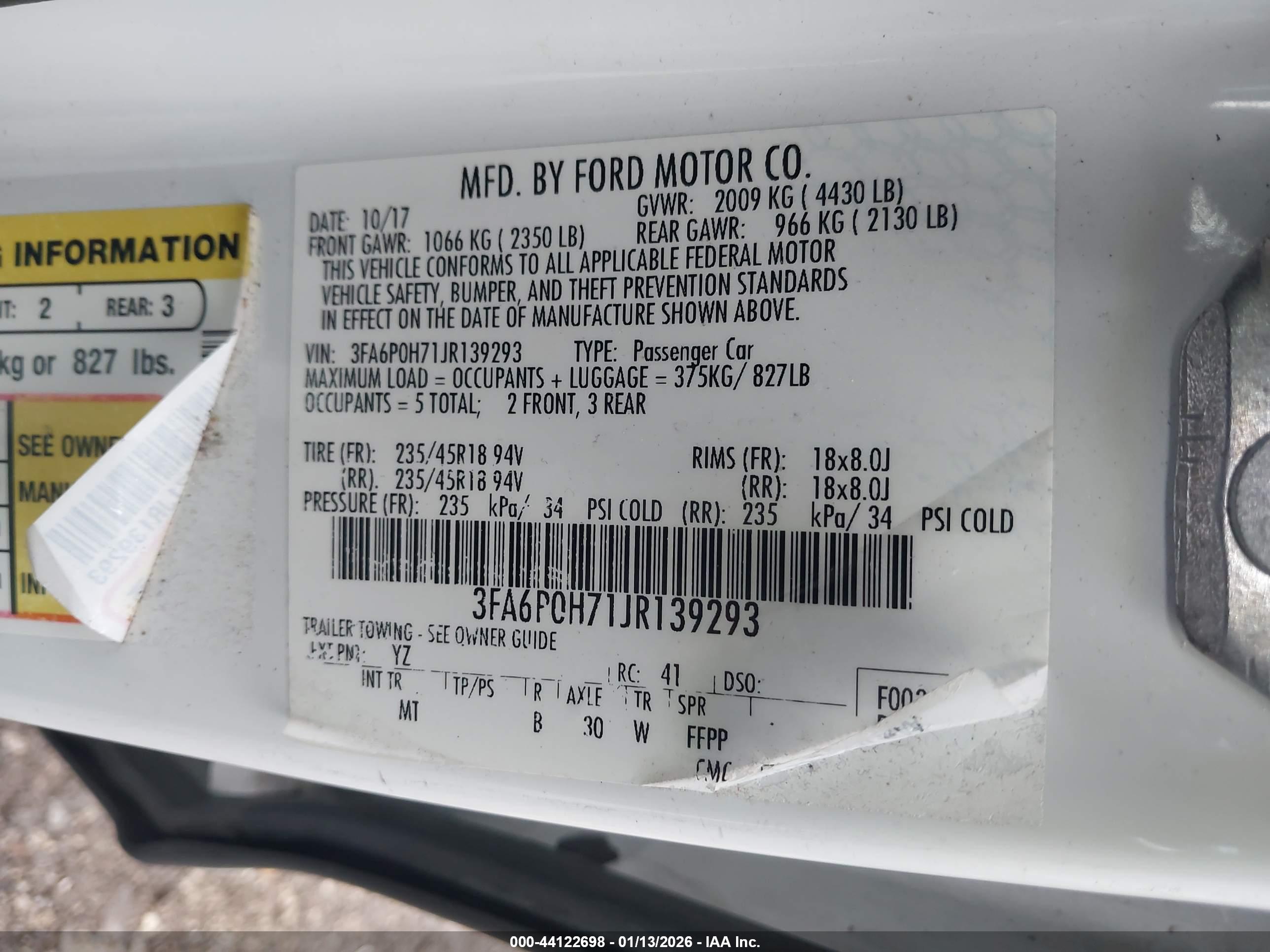 FORD FUSION image 9