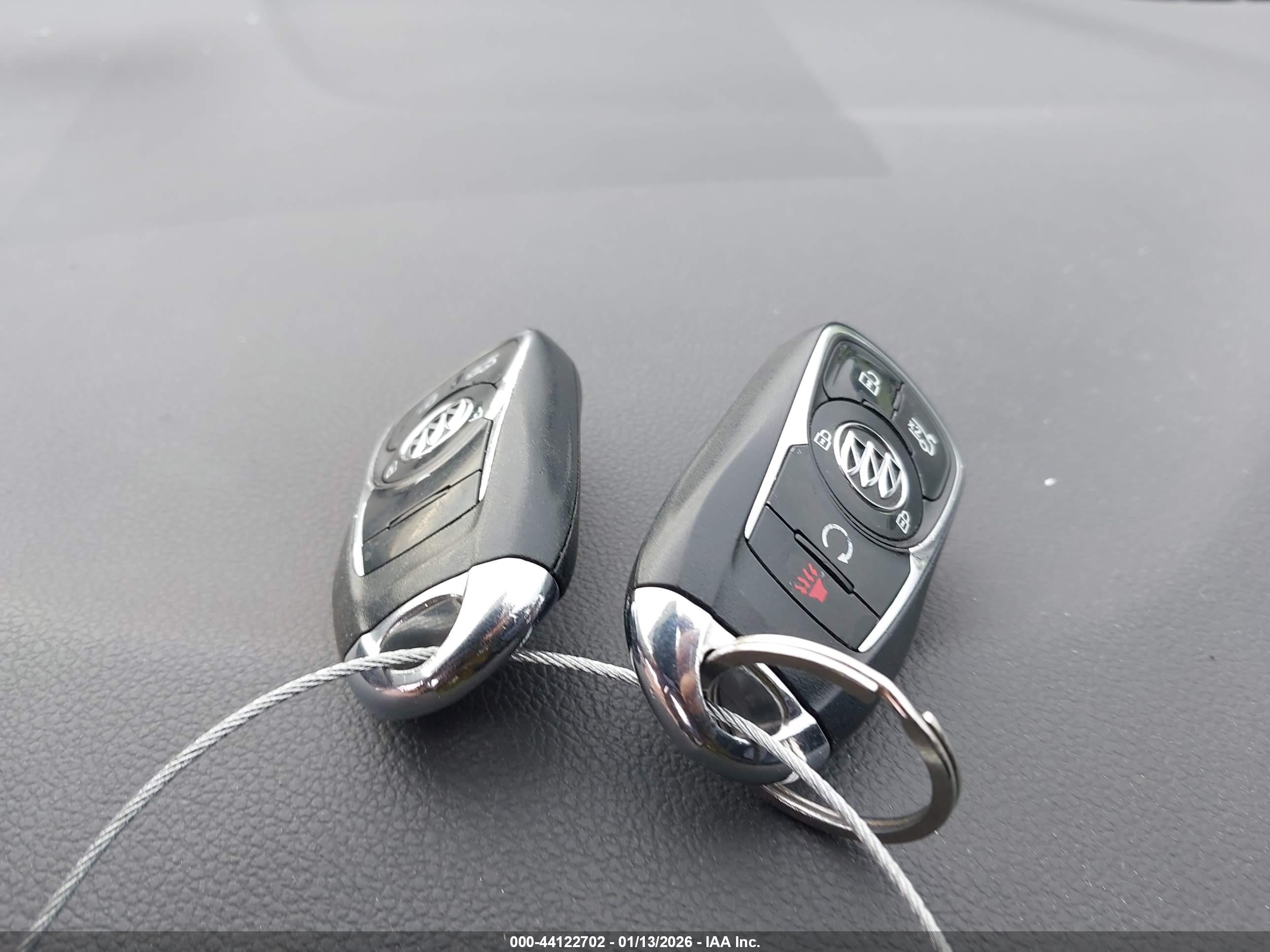 BUICK LACROSSE image 11
