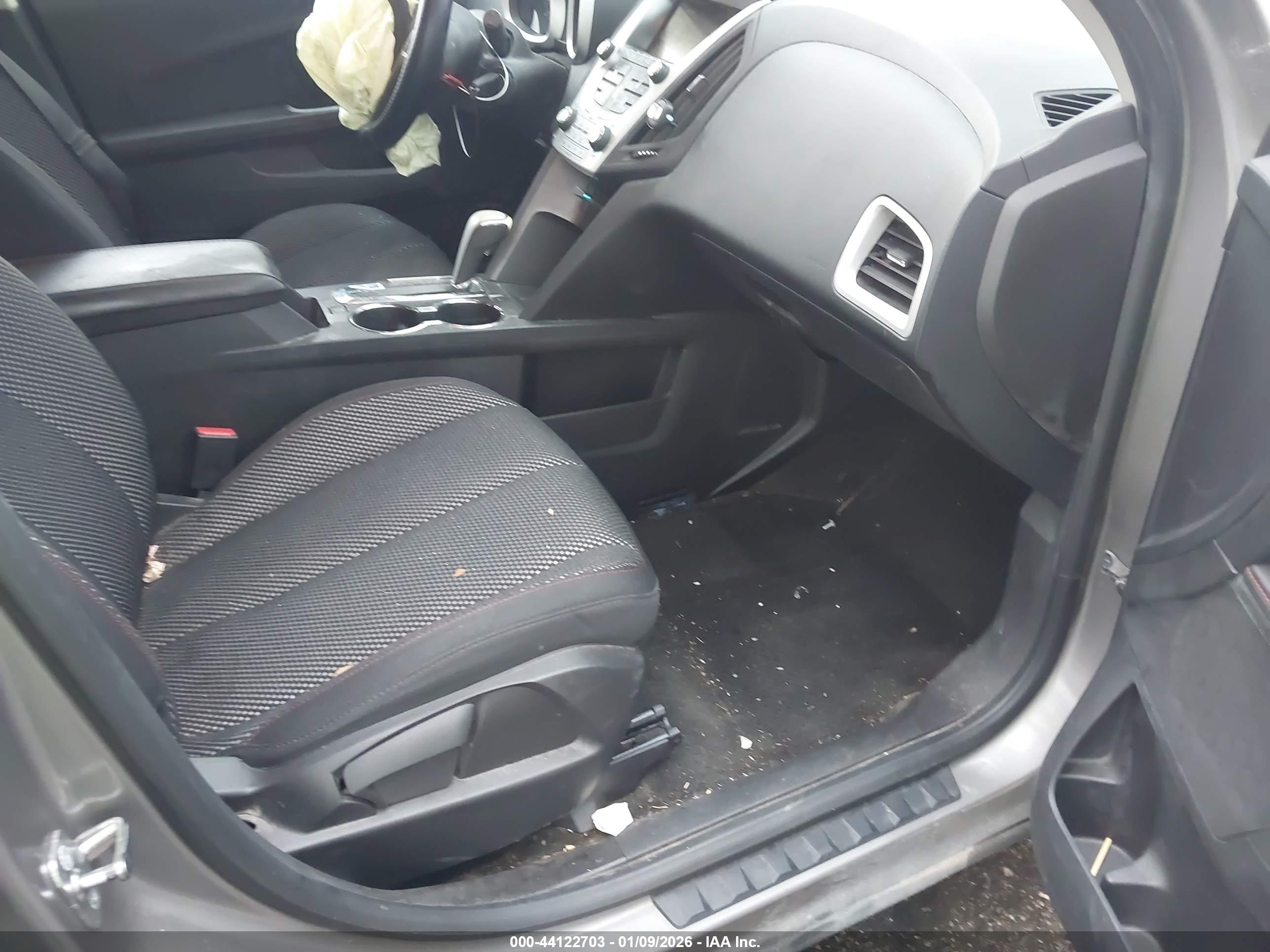 CHEVROLET EQUINOX image 5