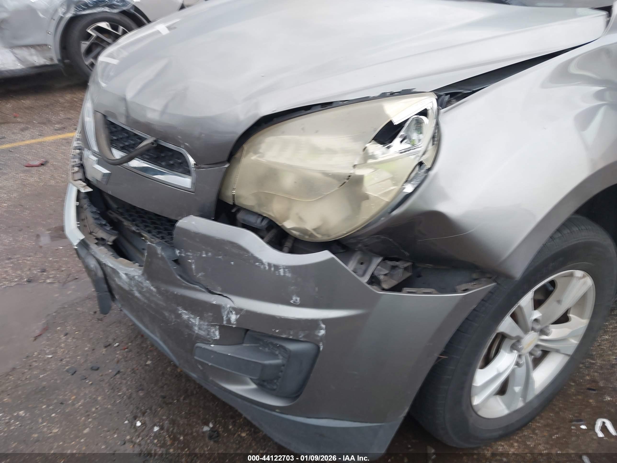 CHEVROLET EQUINOX image 6