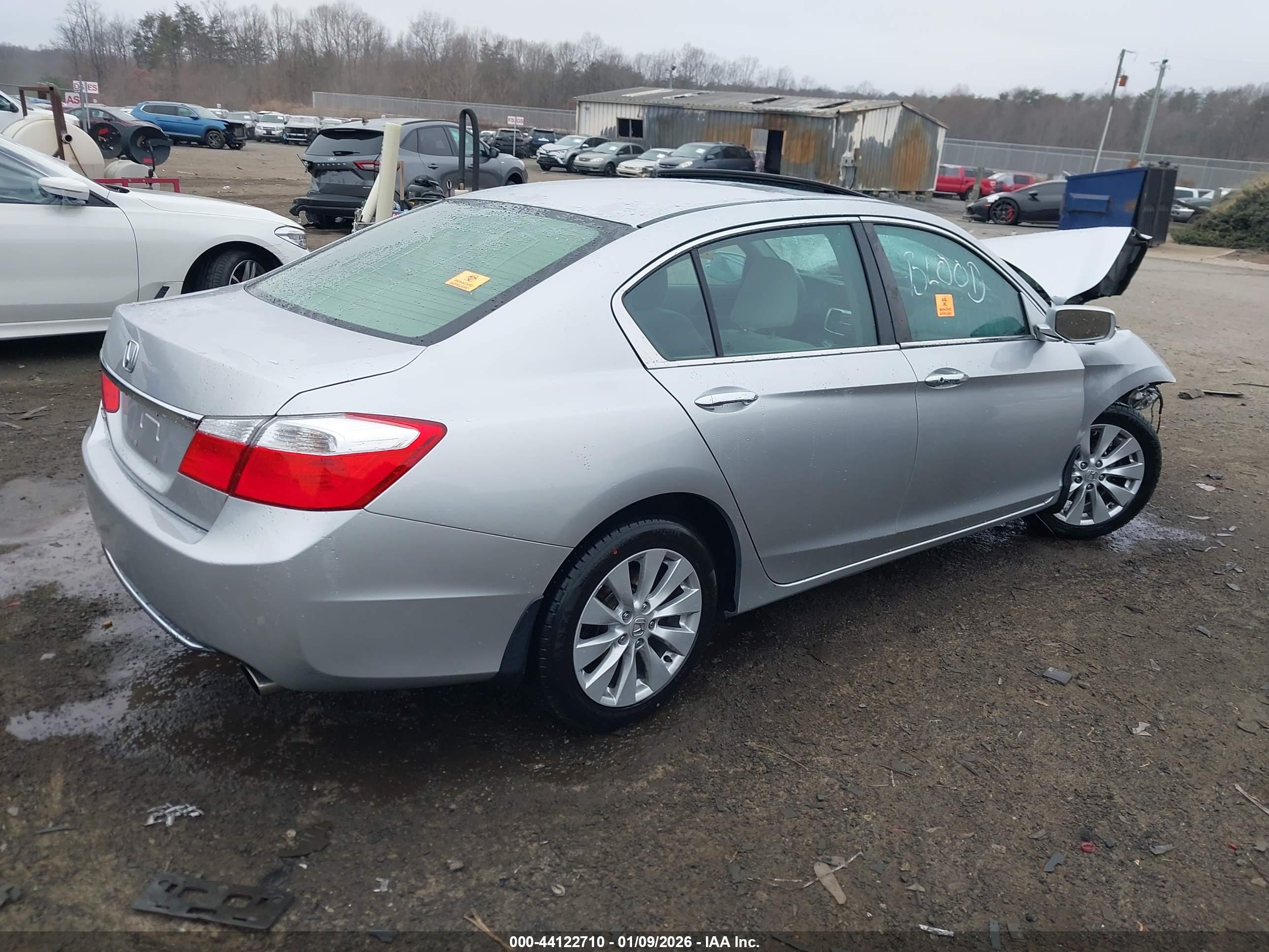 HONDA ACCORD image 4