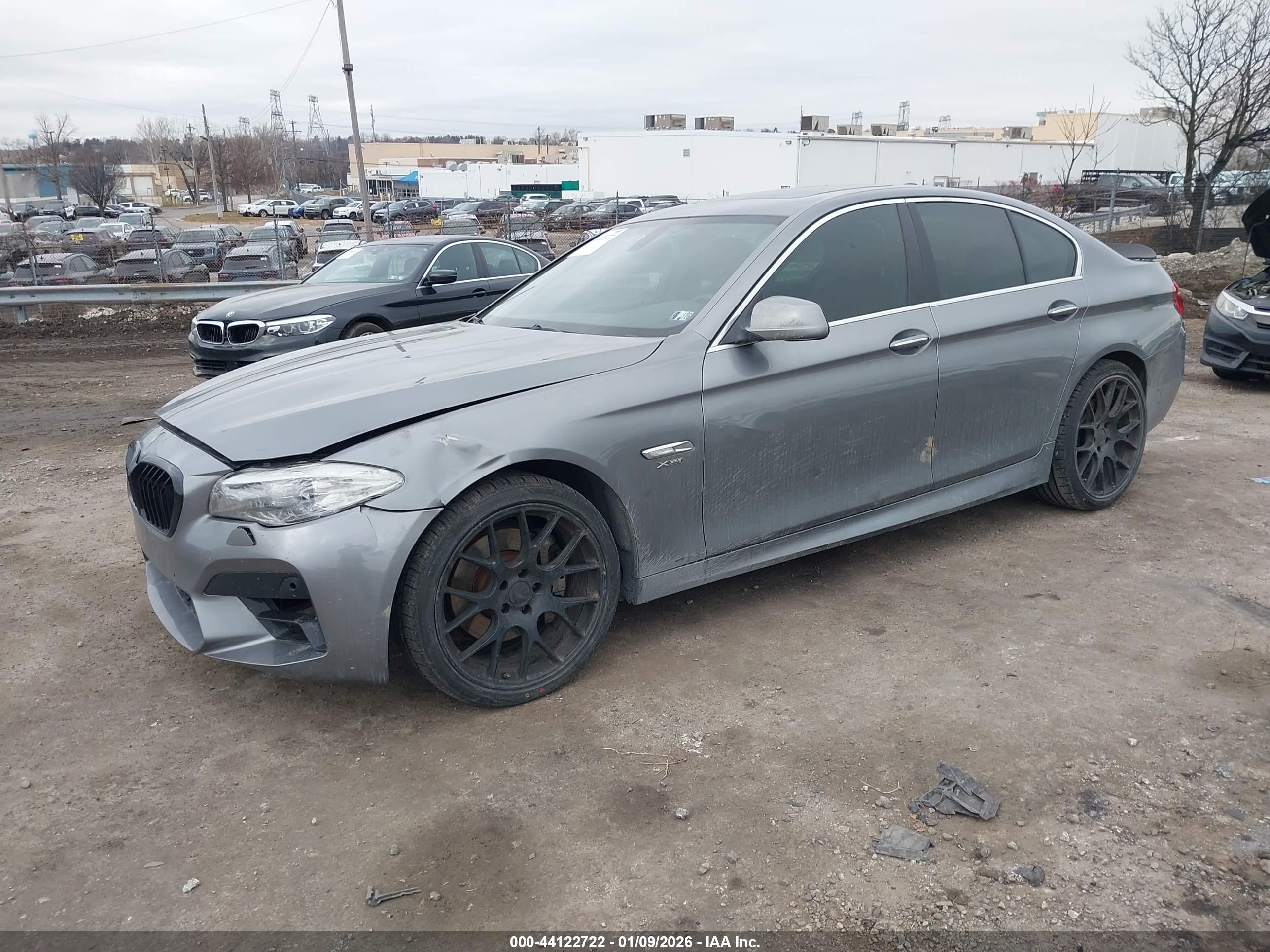 BMW 535I image 2