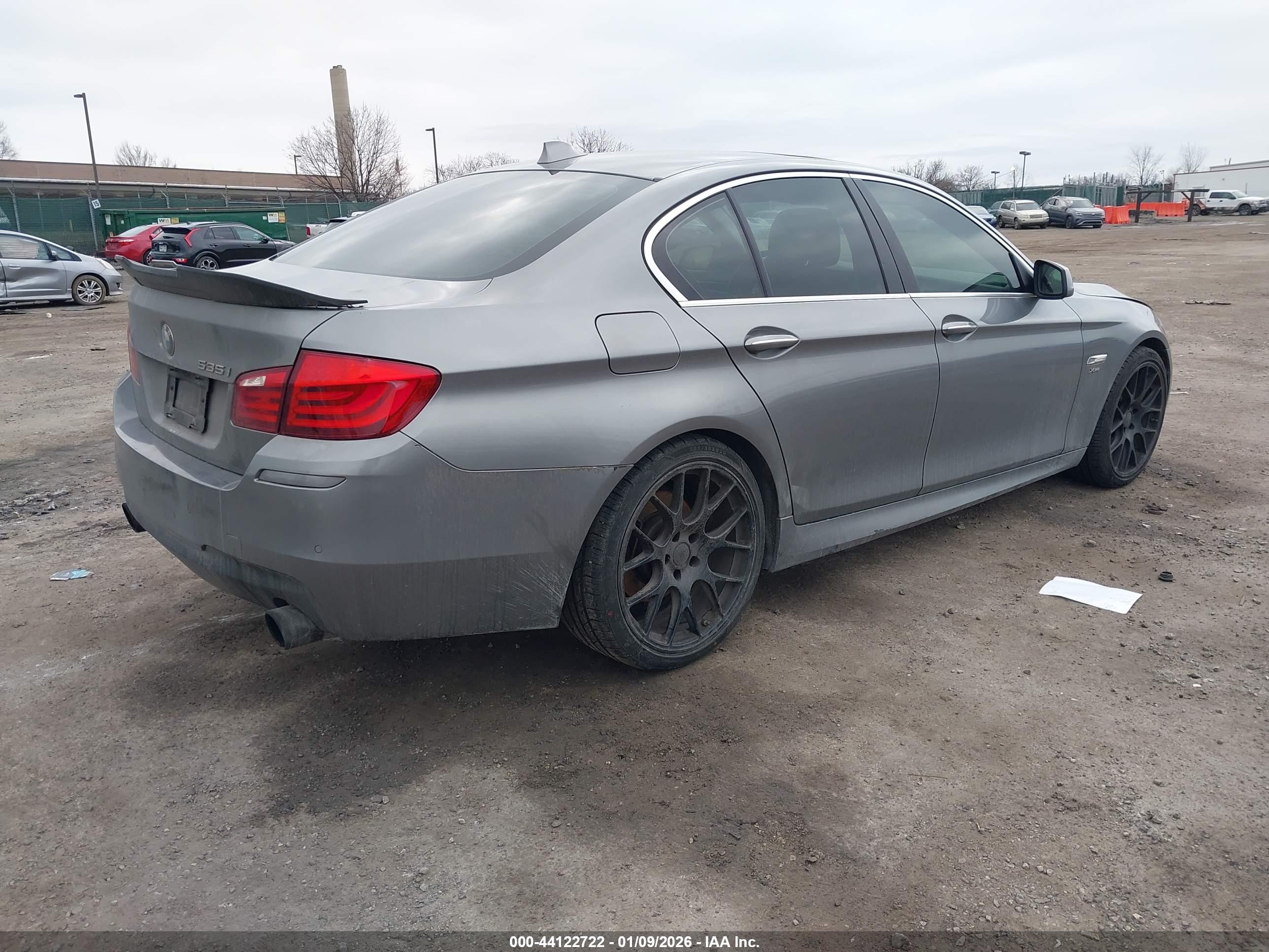 BMW 535I image 4