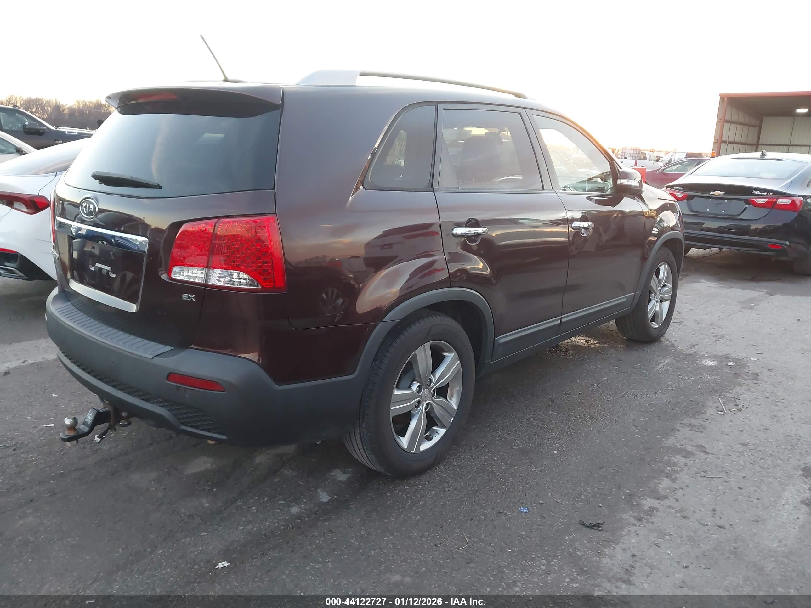 KIA SORENTO image 4