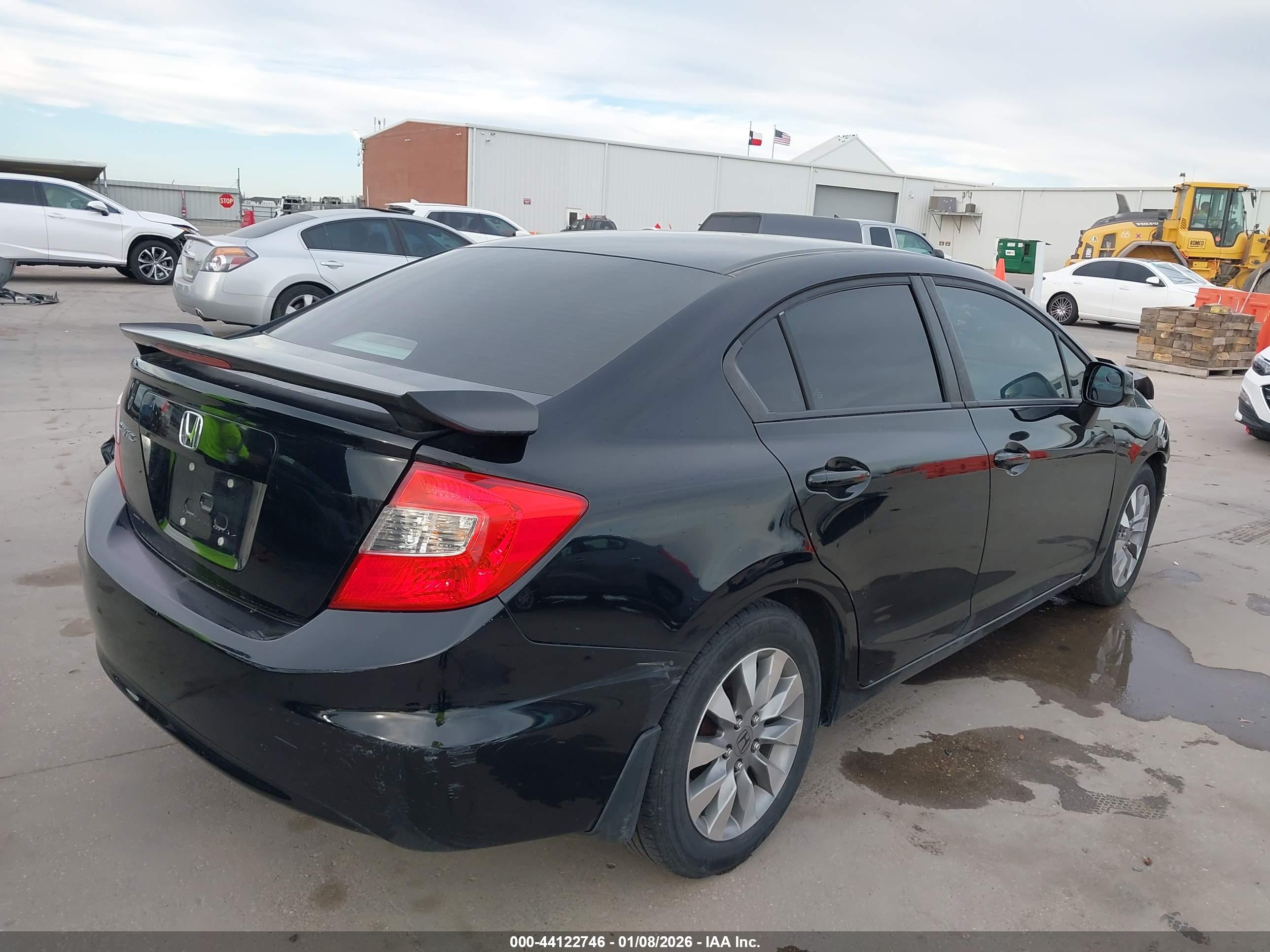 HONDA CIVIC image 4