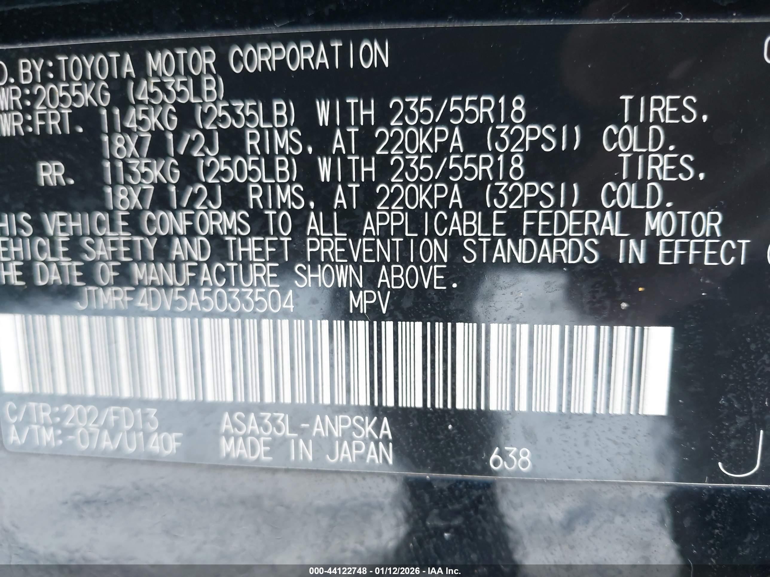 TOYOTA RAV4 image 9