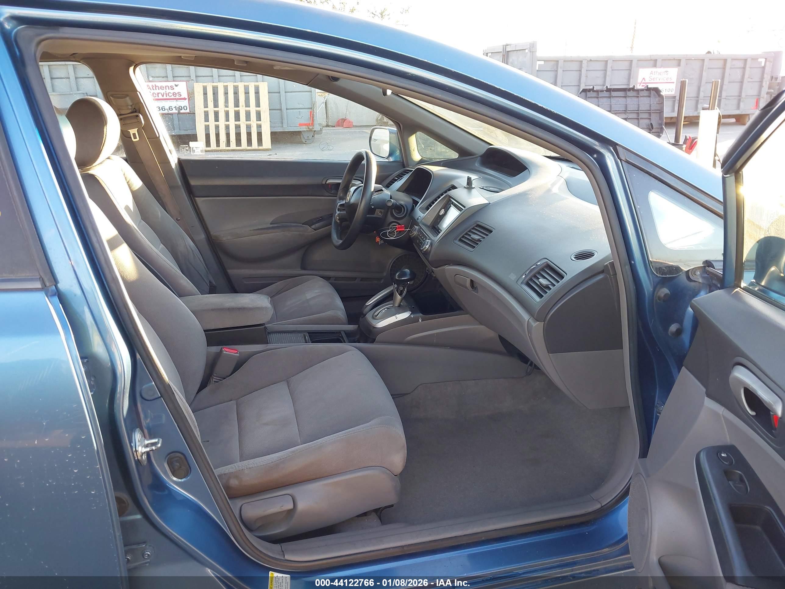 HONDA CIVIC image 5