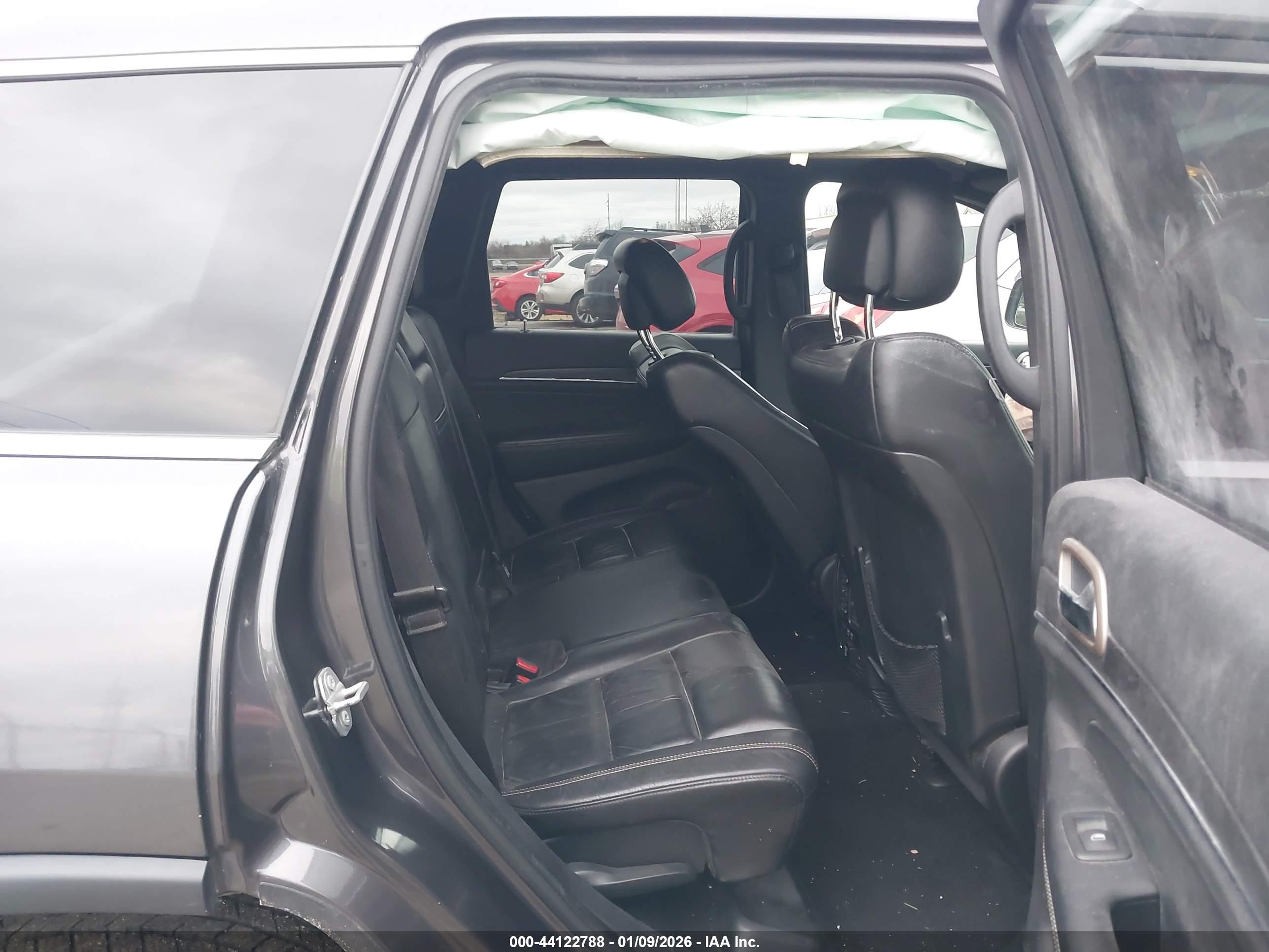 JEEP GRAND image 8