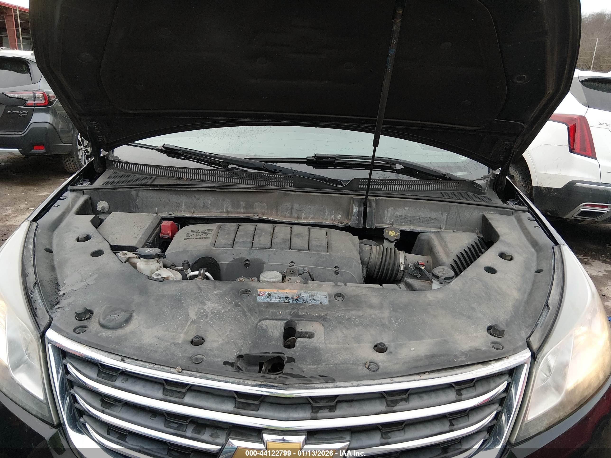 CHEVROLET TRAVERSE image 10