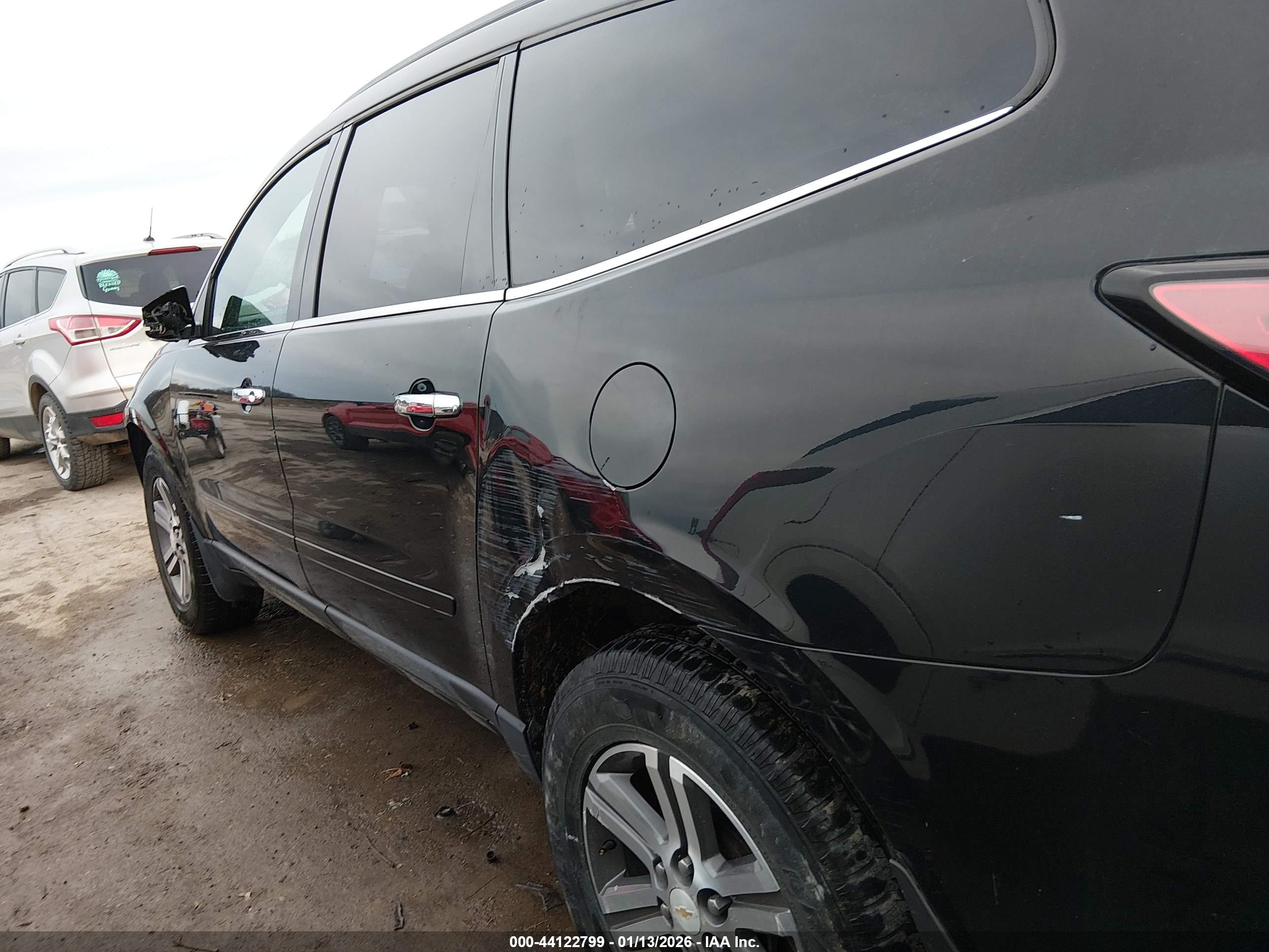 CHEVROLET TRAVERSE image 6