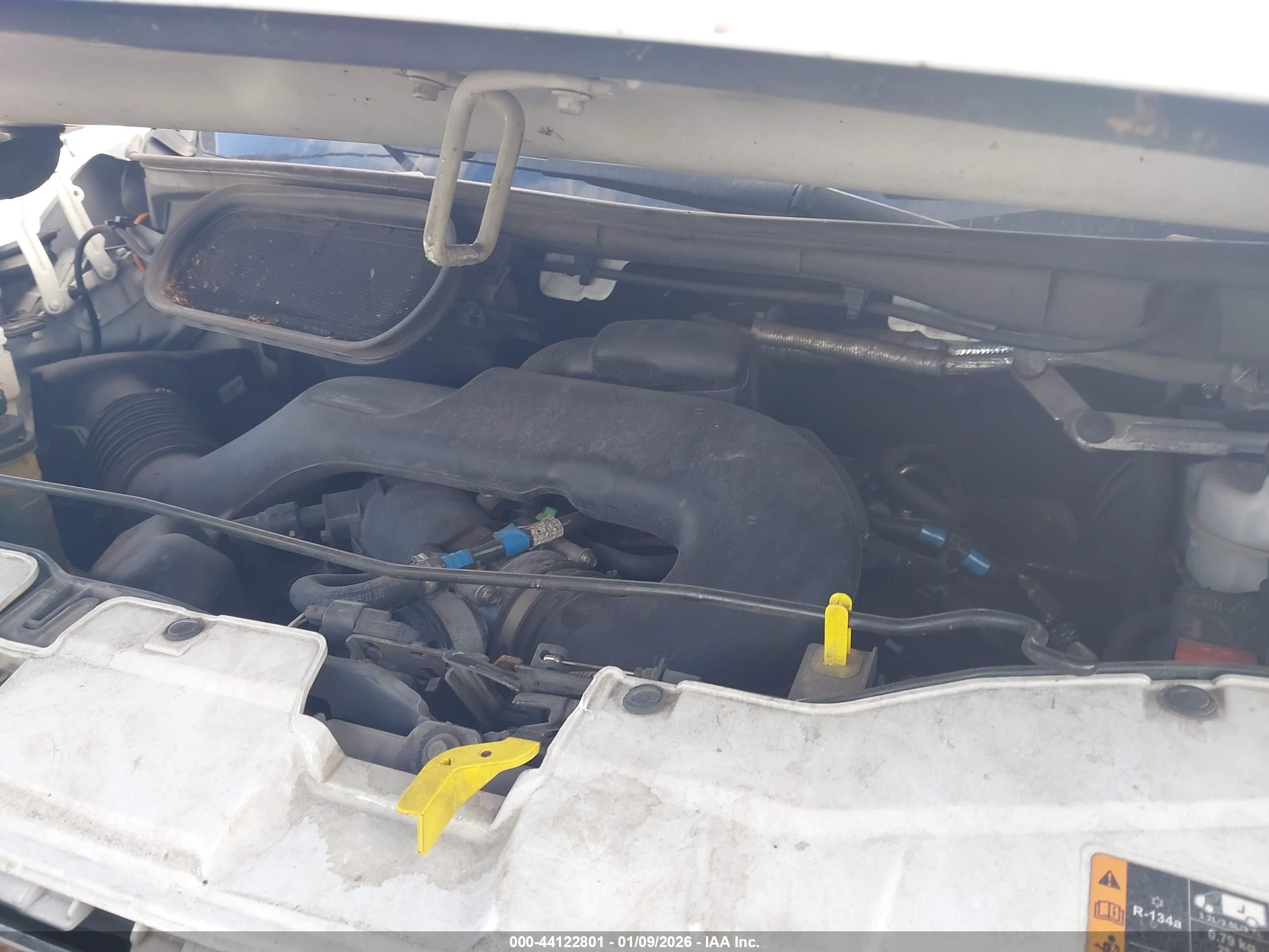 FORD TRANSIT-250 image 10