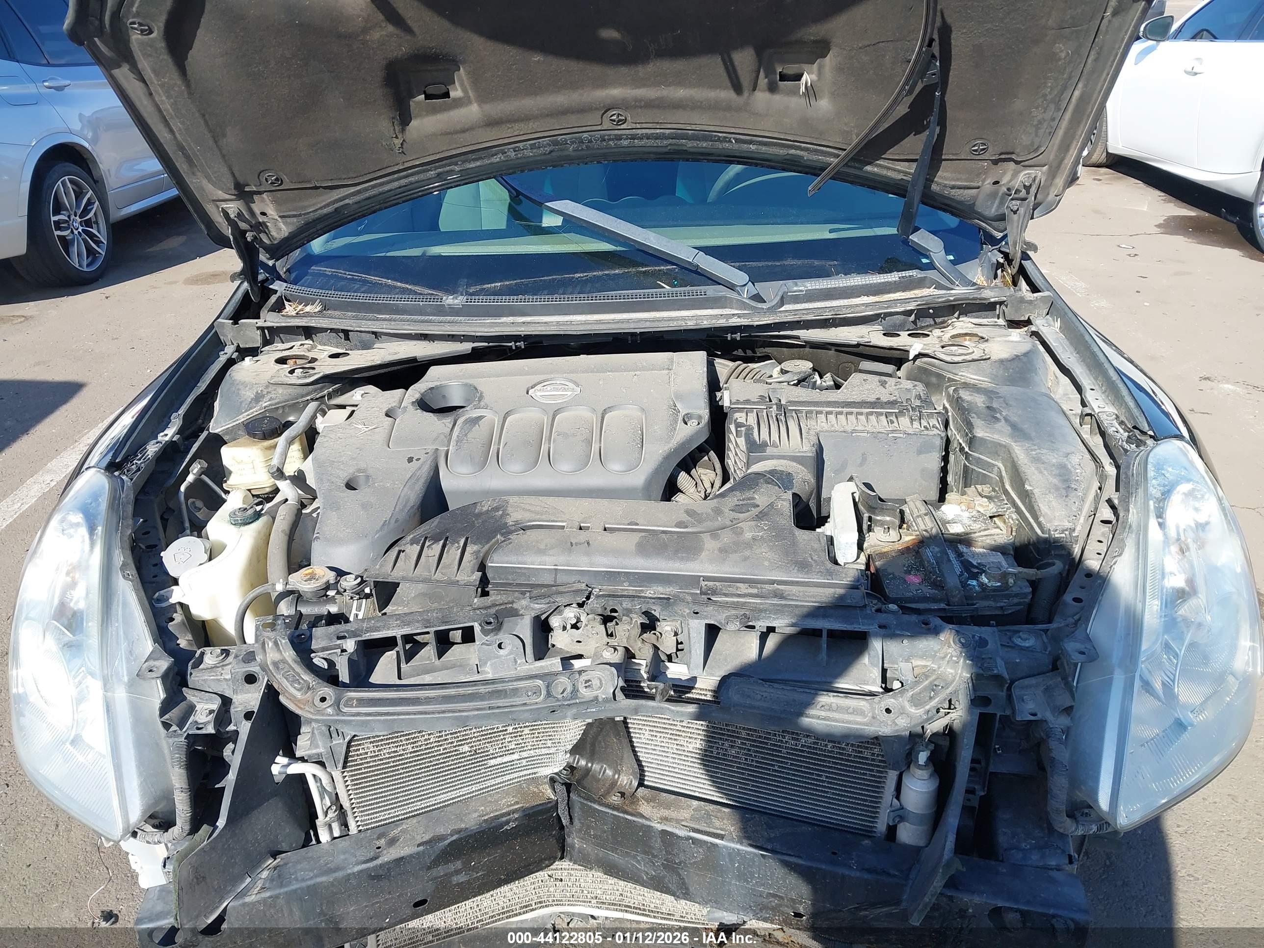 NISSAN ALTIMA image 10