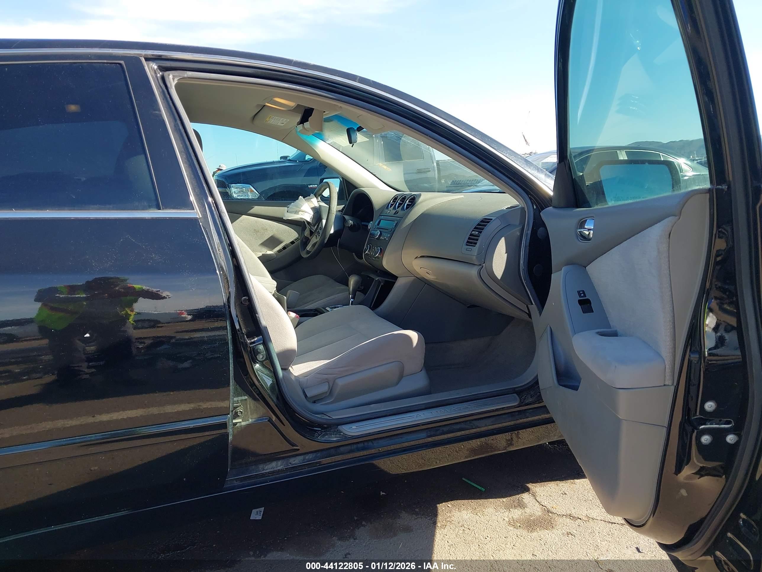 NISSAN ALTIMA image 5