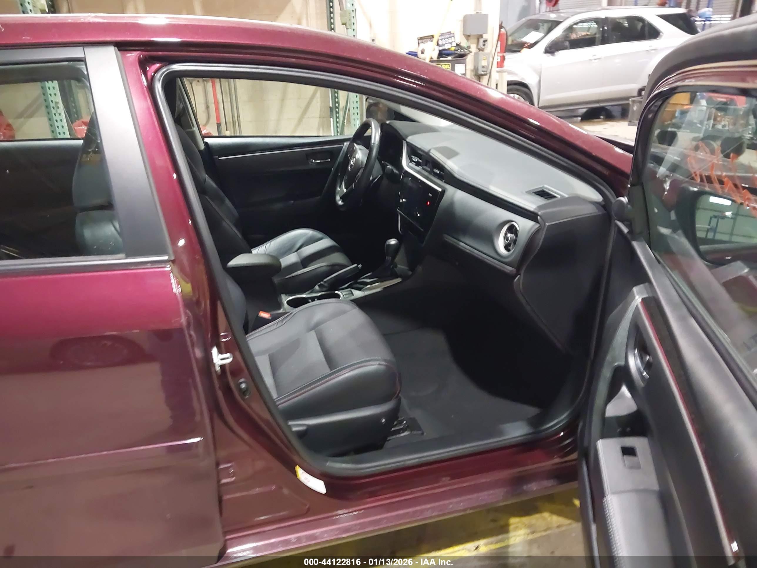 TOYOTA COROLLA image 5