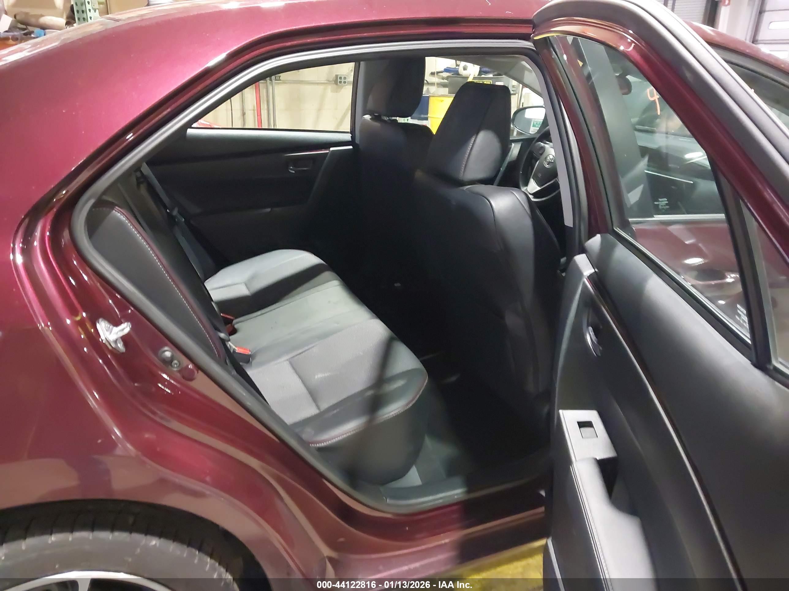 TOYOTA COROLLA image 8