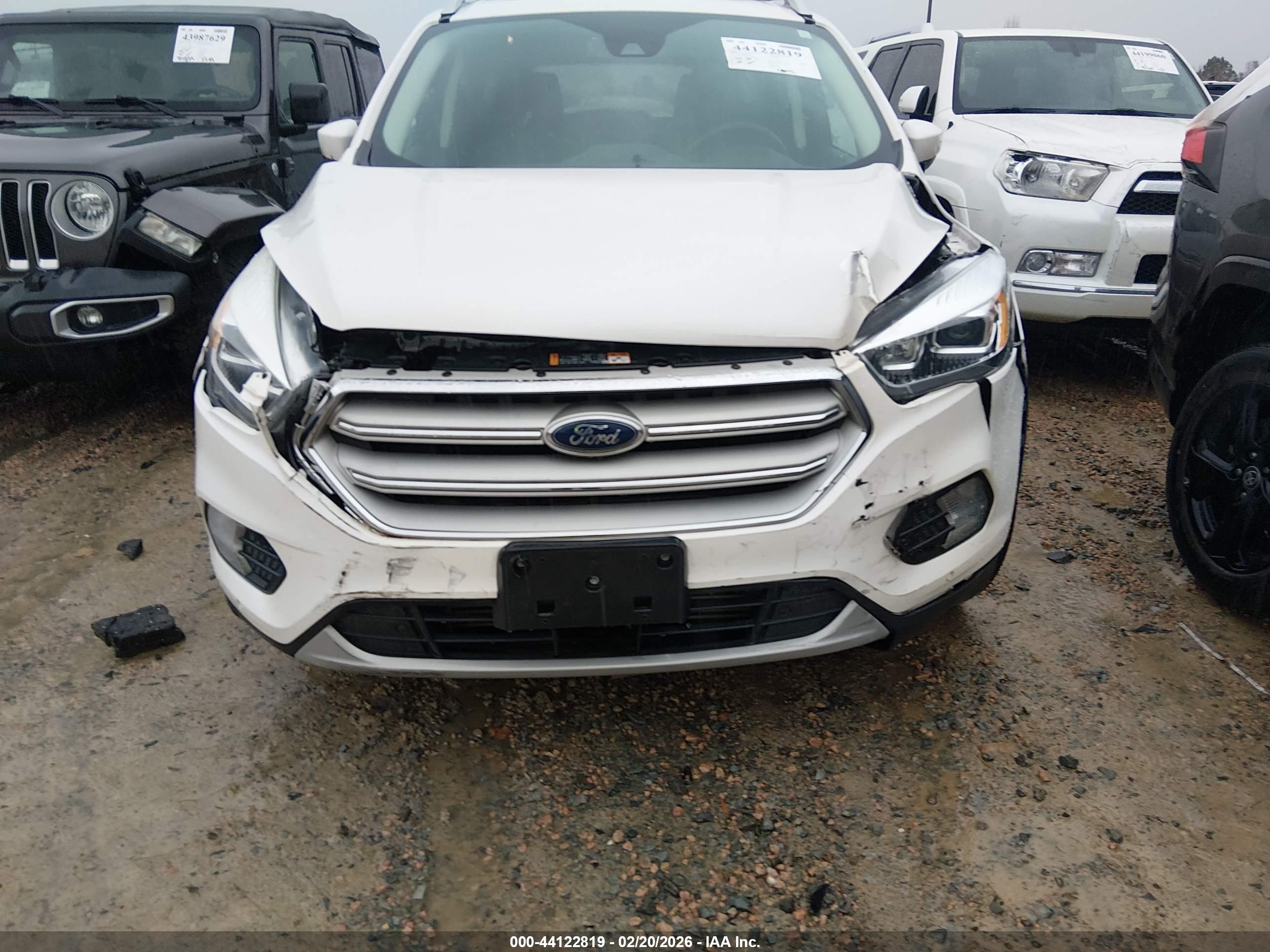 FORD ESCAPE image 6