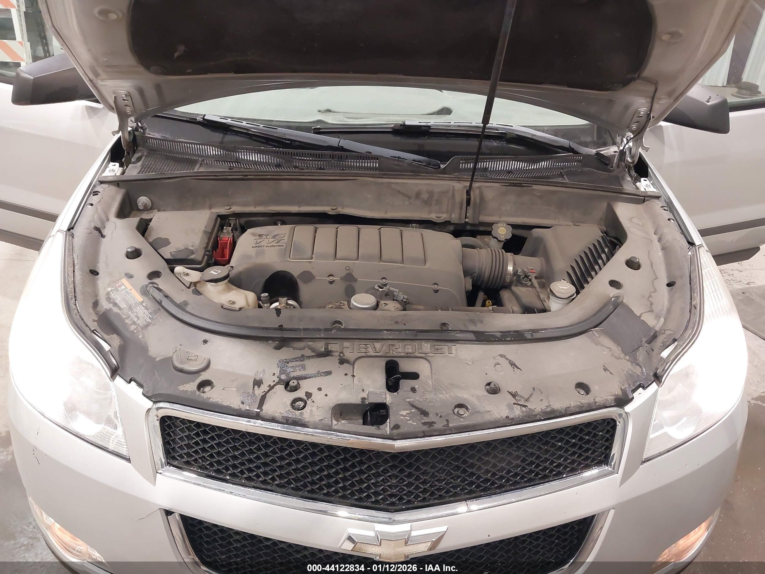 CHEVROLET TRAVERSE image 10