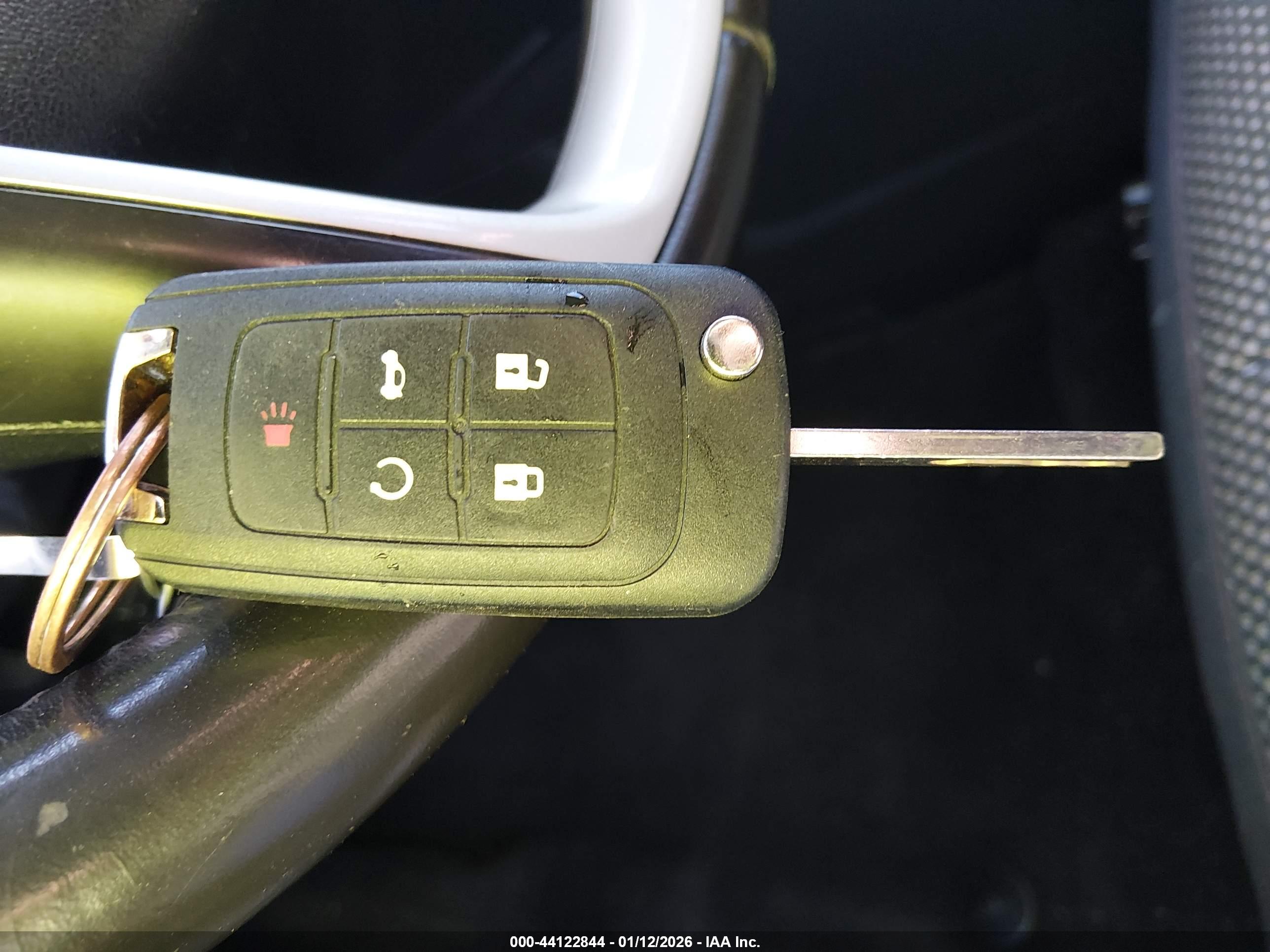 CHEVROLET EQUINOX image 11