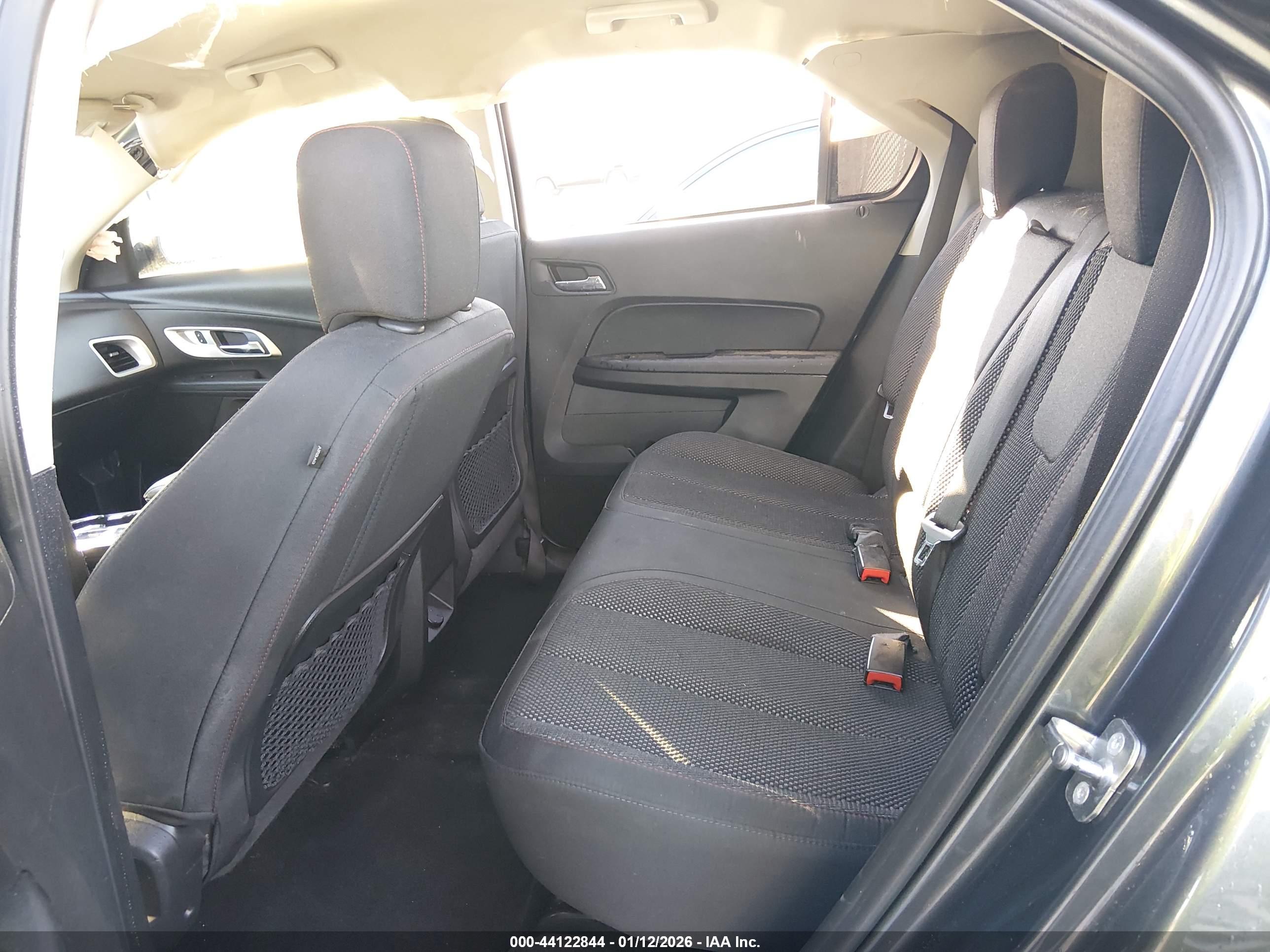 CHEVROLET EQUINOX image 8