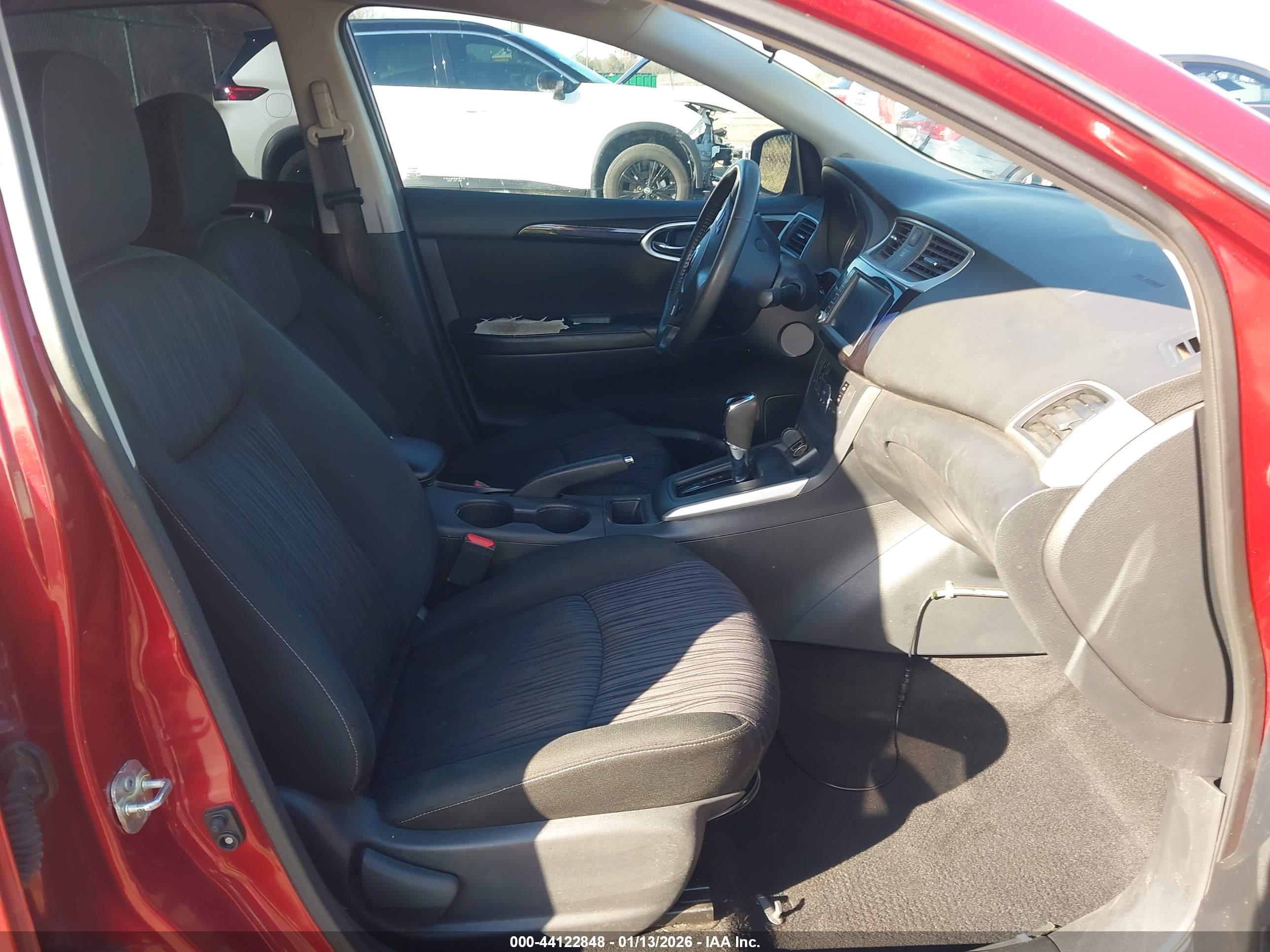 NISSAN SENTRA image 5