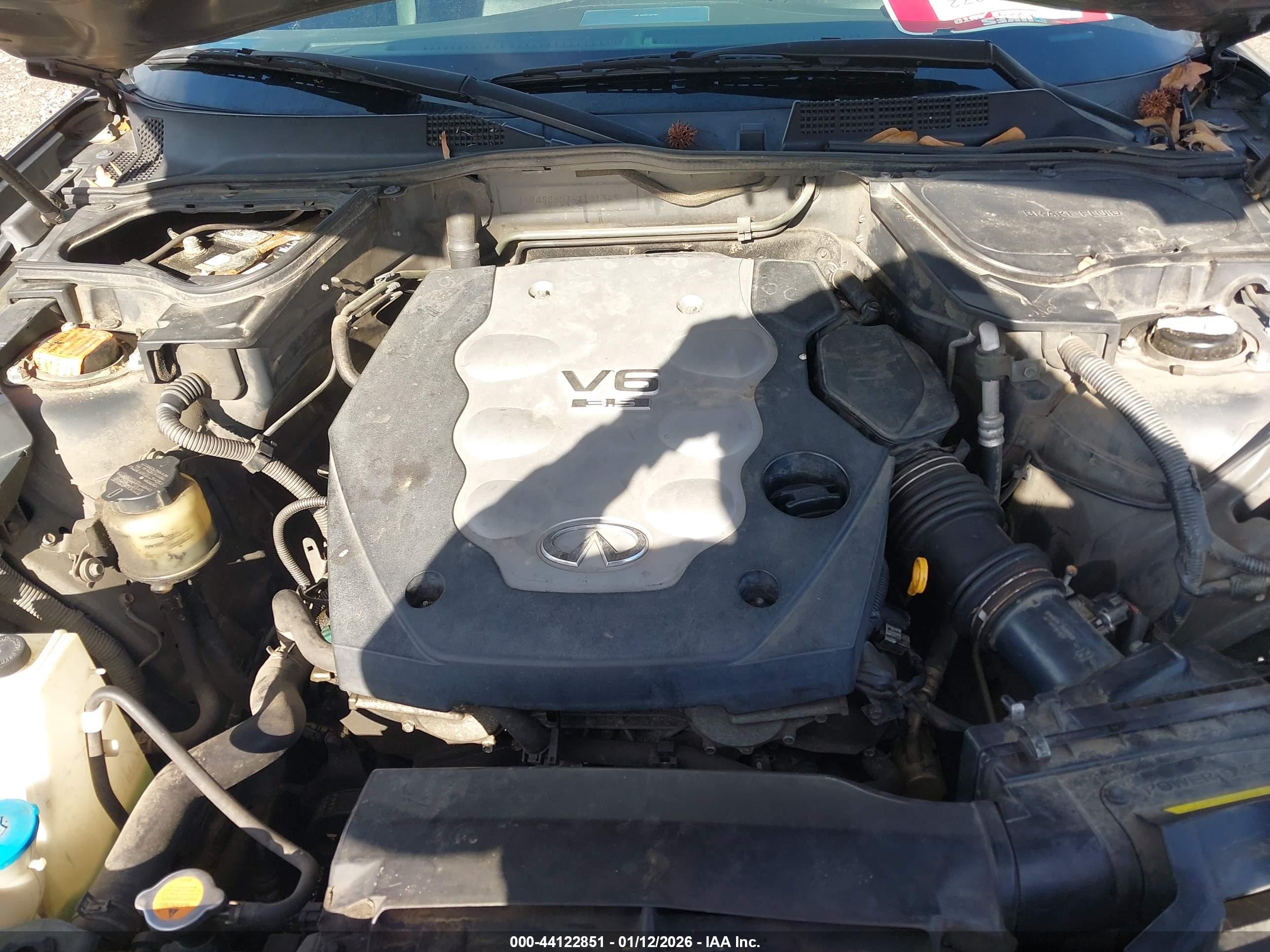 INFINITI FX35 image 10