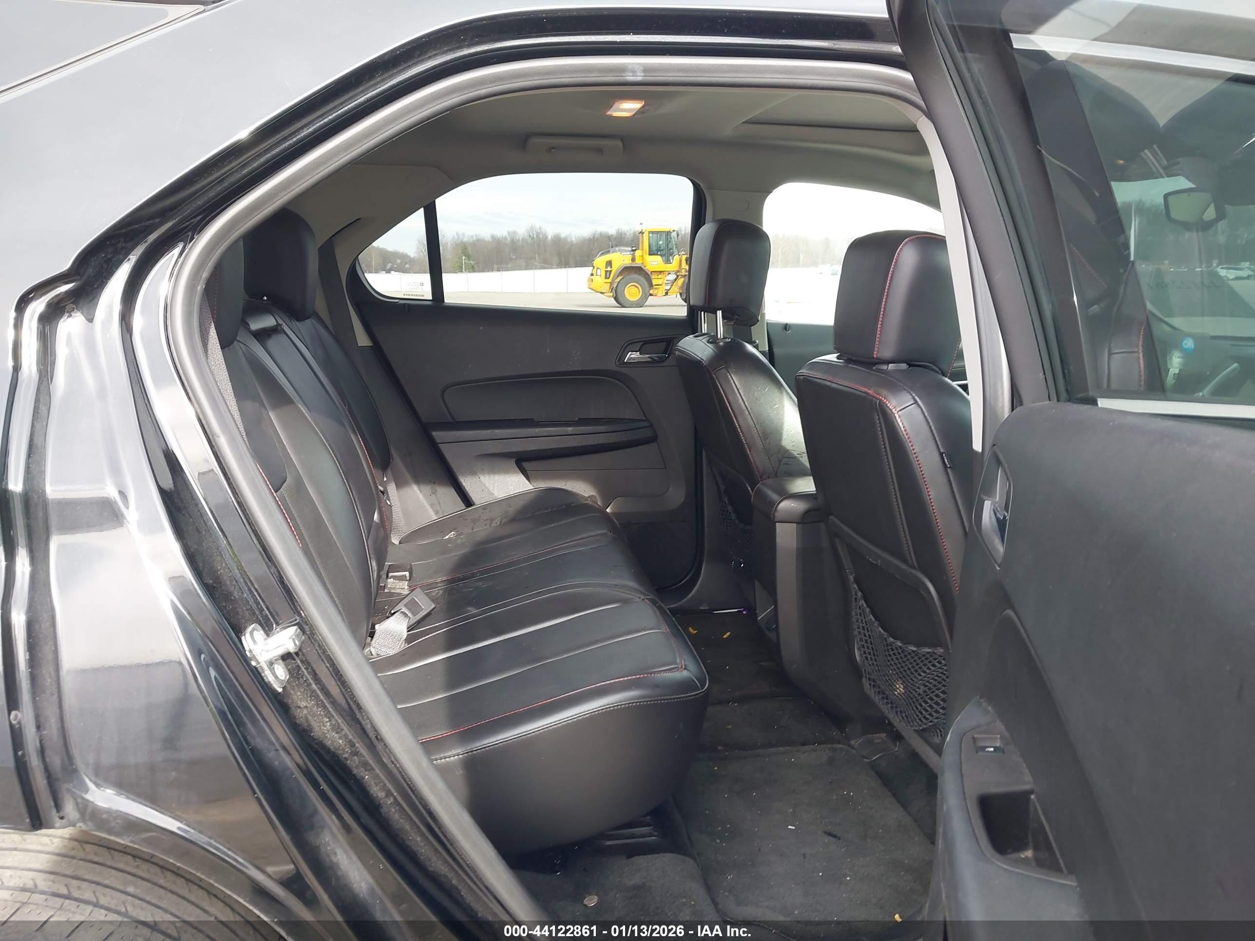 CHEVROLET EQUINOX image 8